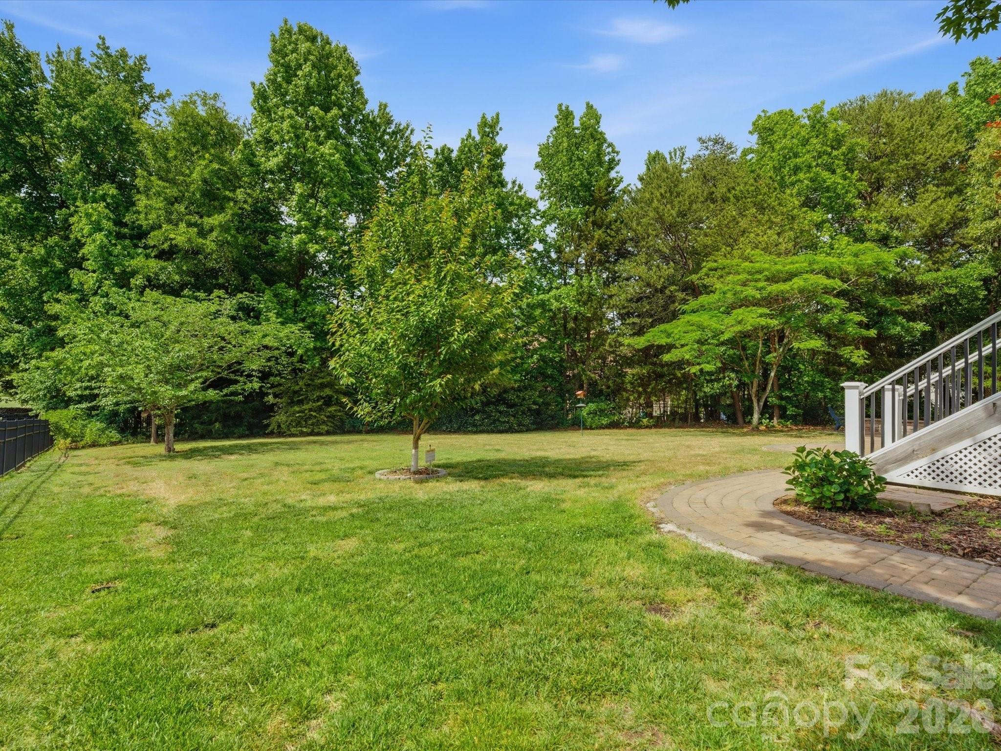 120 Lachlan Drive