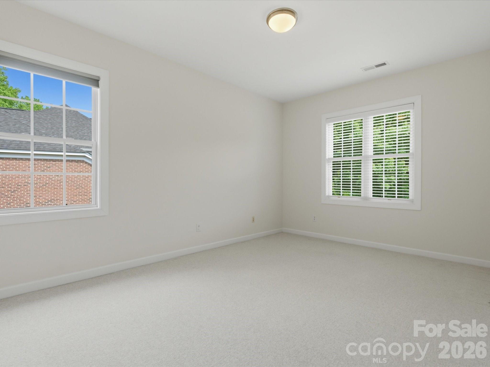 120 Lachlan Drive