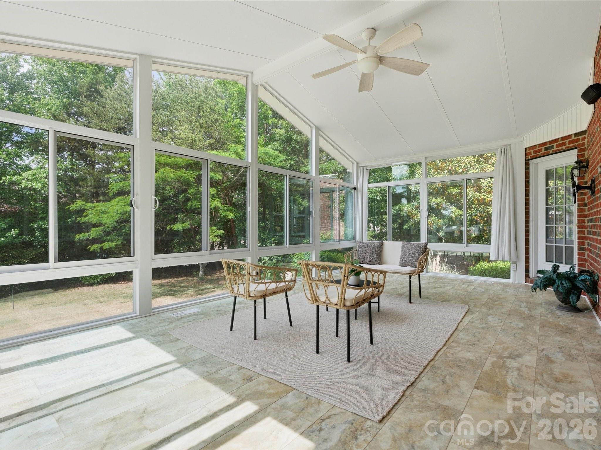 120 Lachlan Drive
