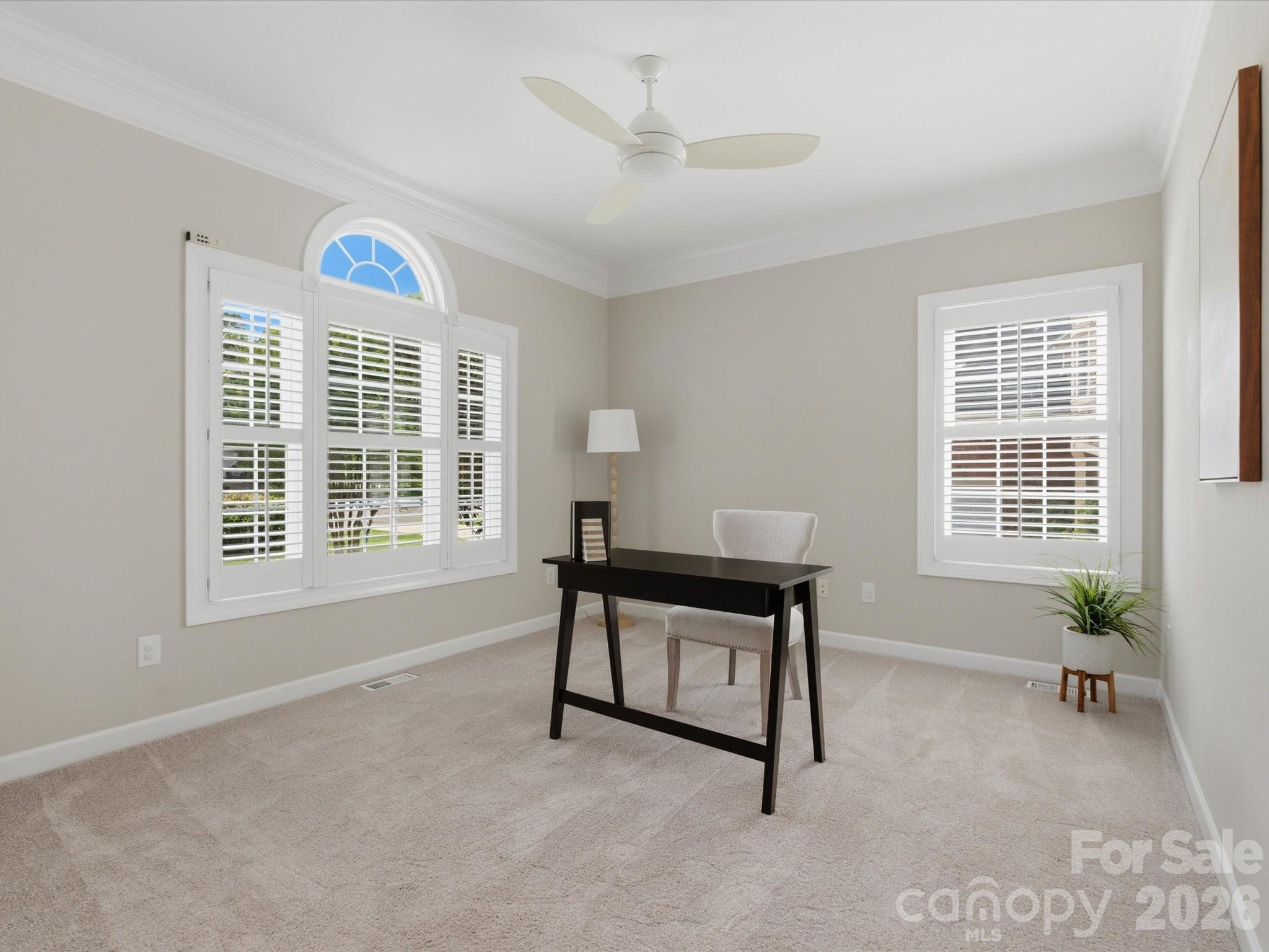 120 Lachlan Drive