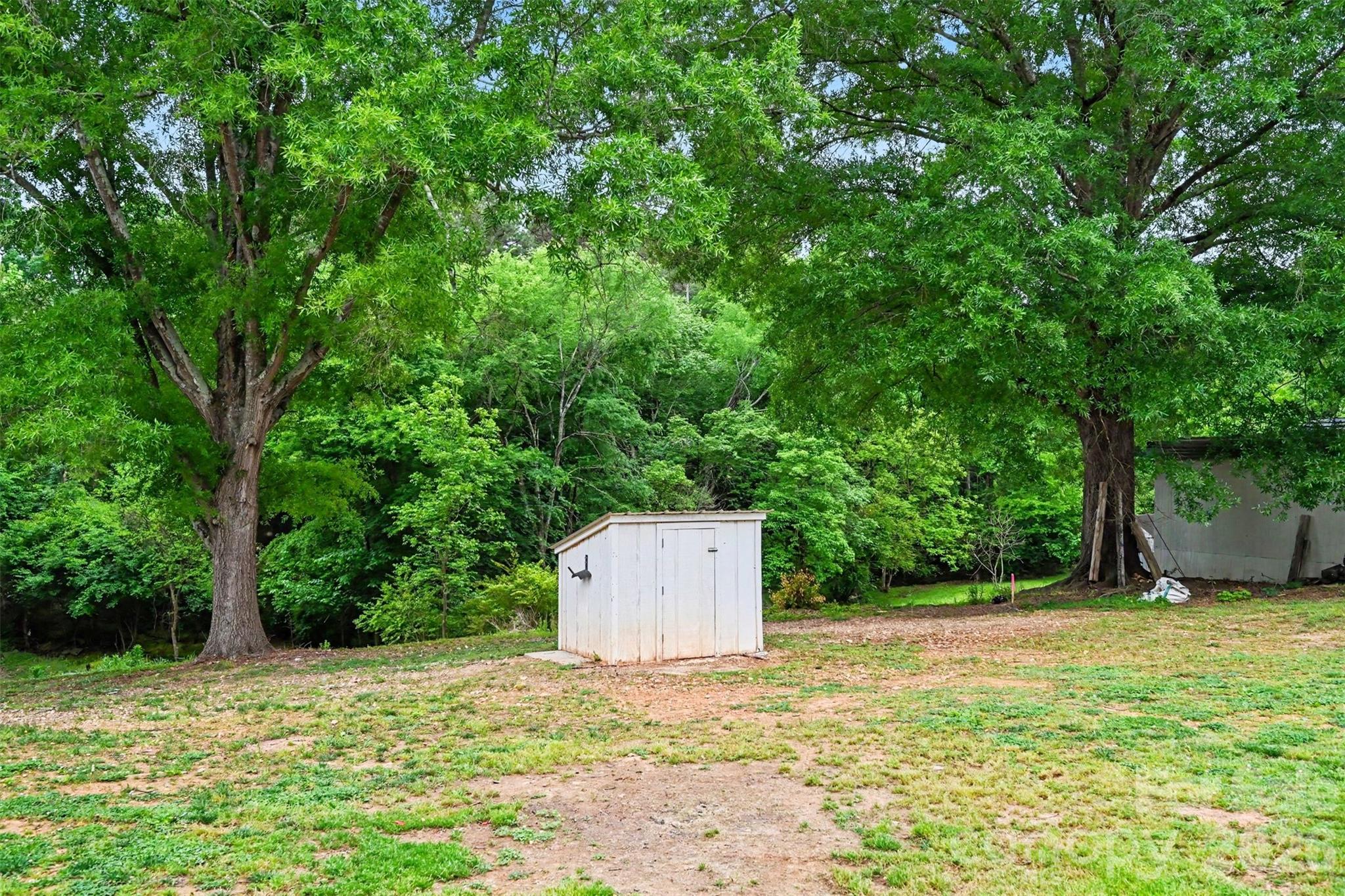20146 Bantam Road