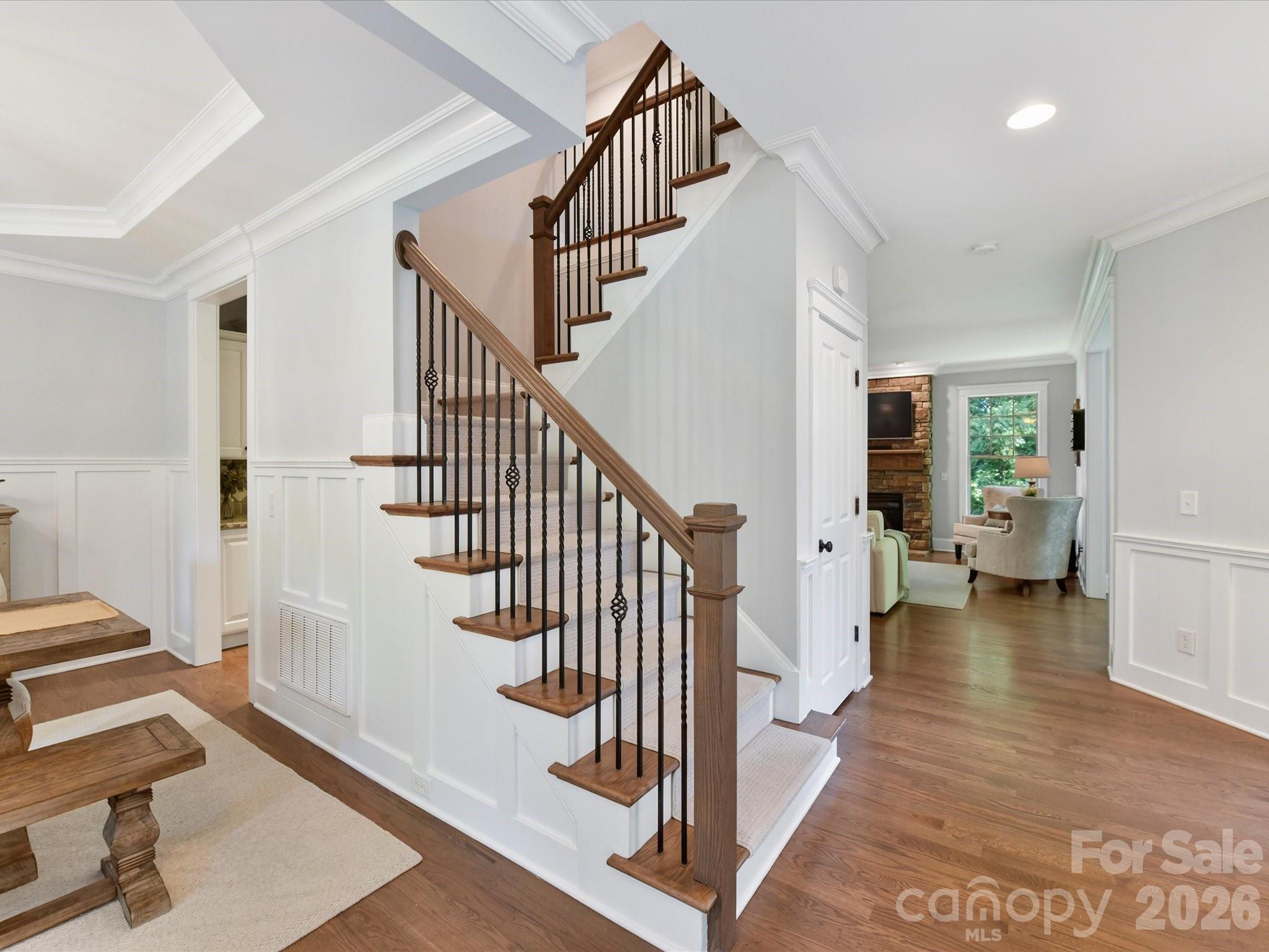 5607 Open Book Lane