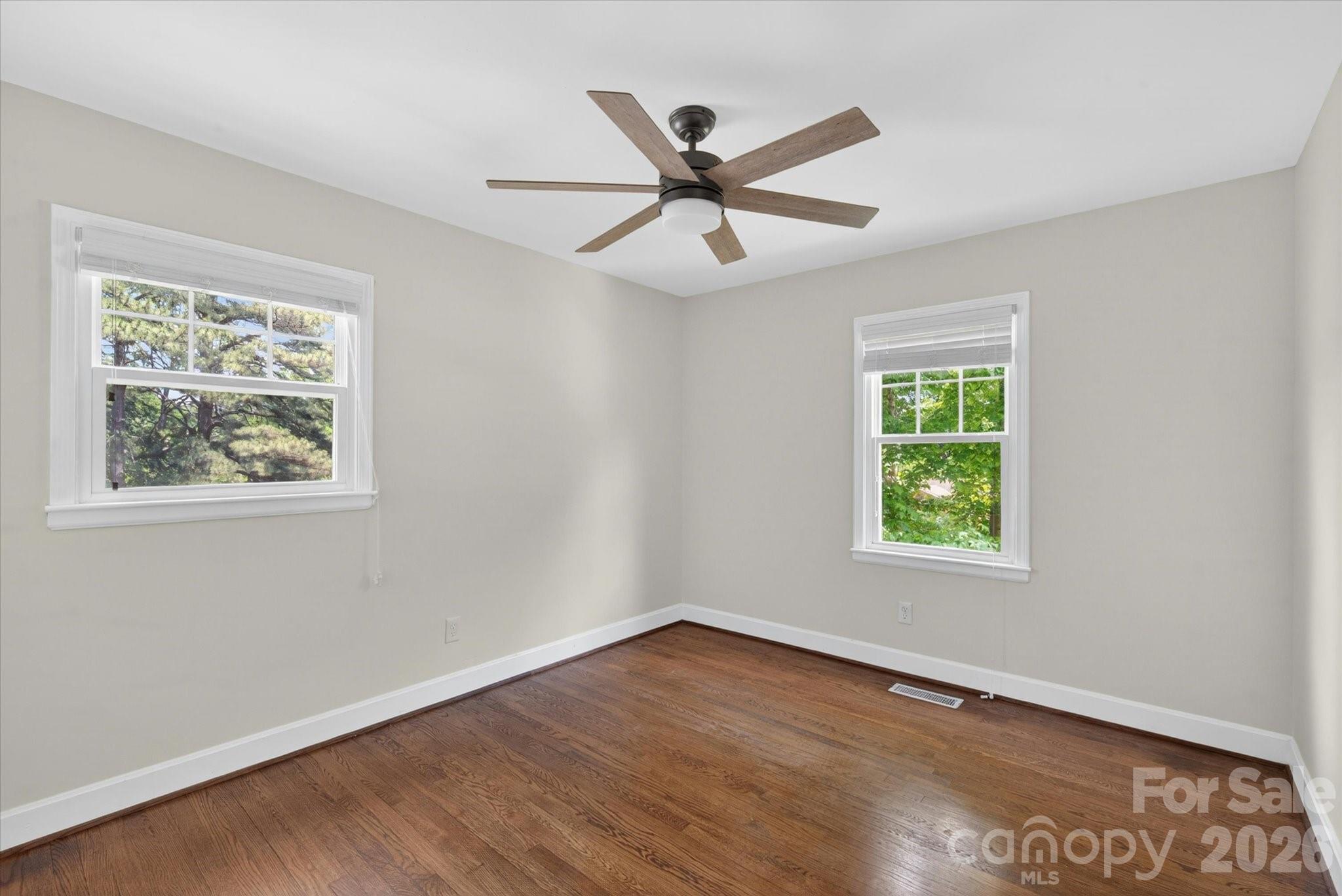 6912 Woodstock Drive