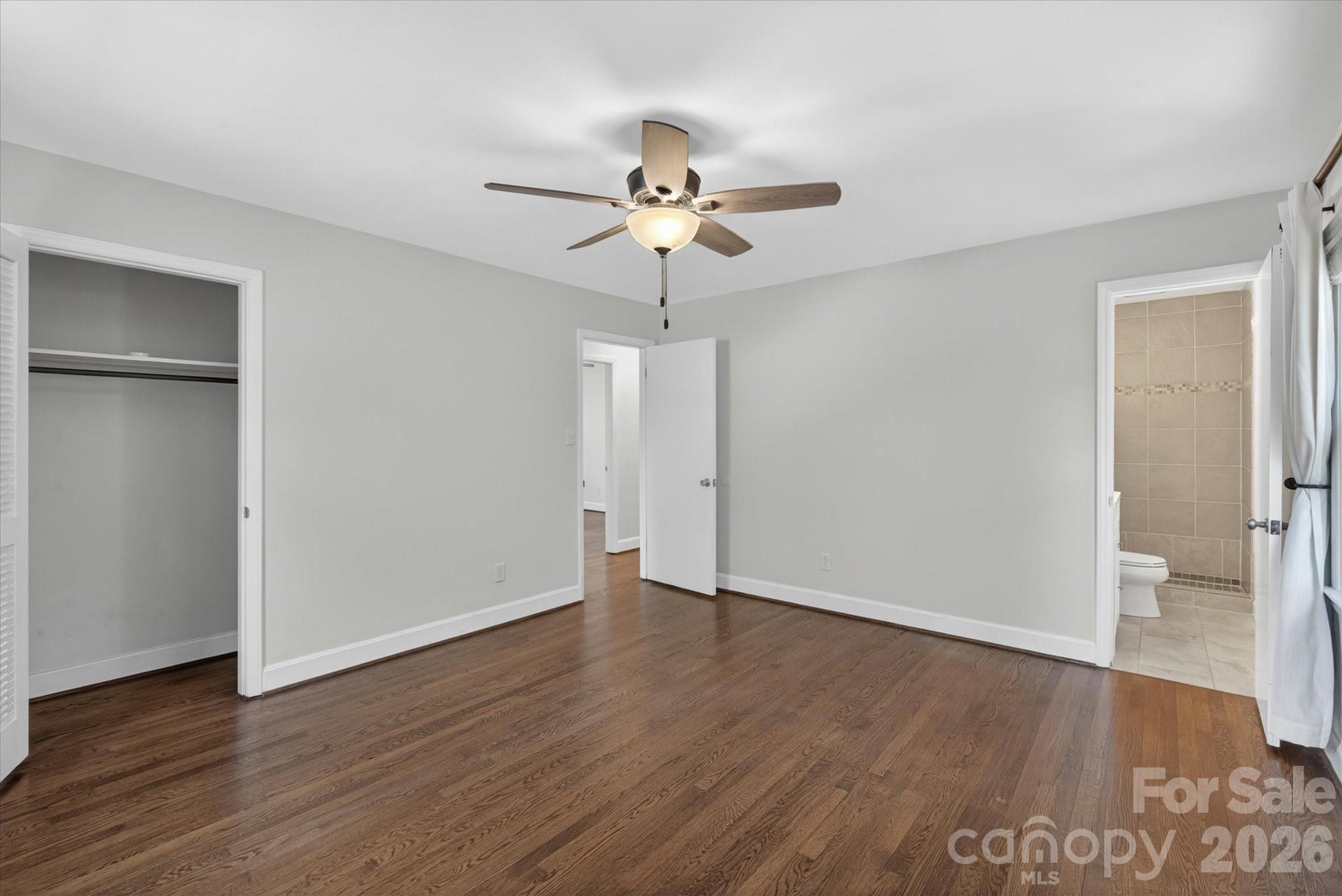 6912 Woodstock Drive