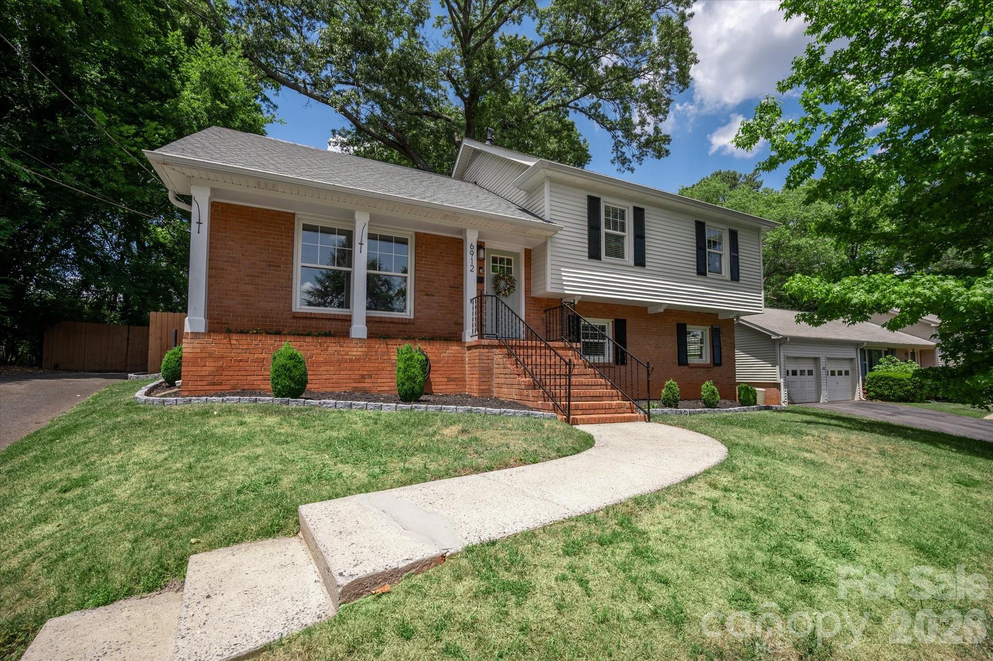6912 Woodstock Drive