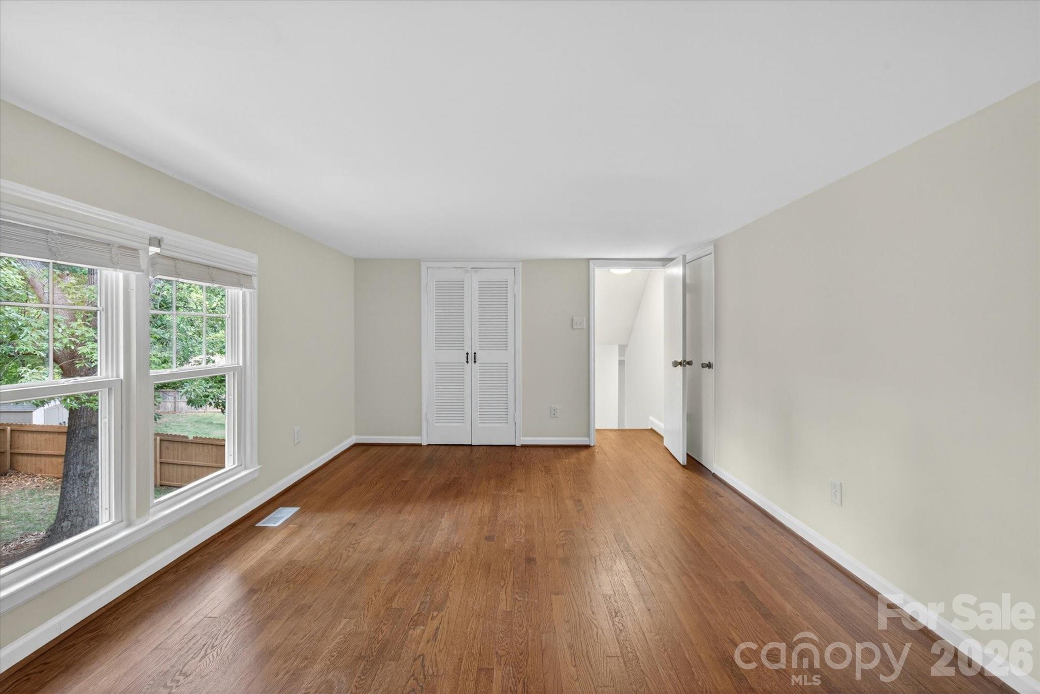 6912 Woodstock Drive