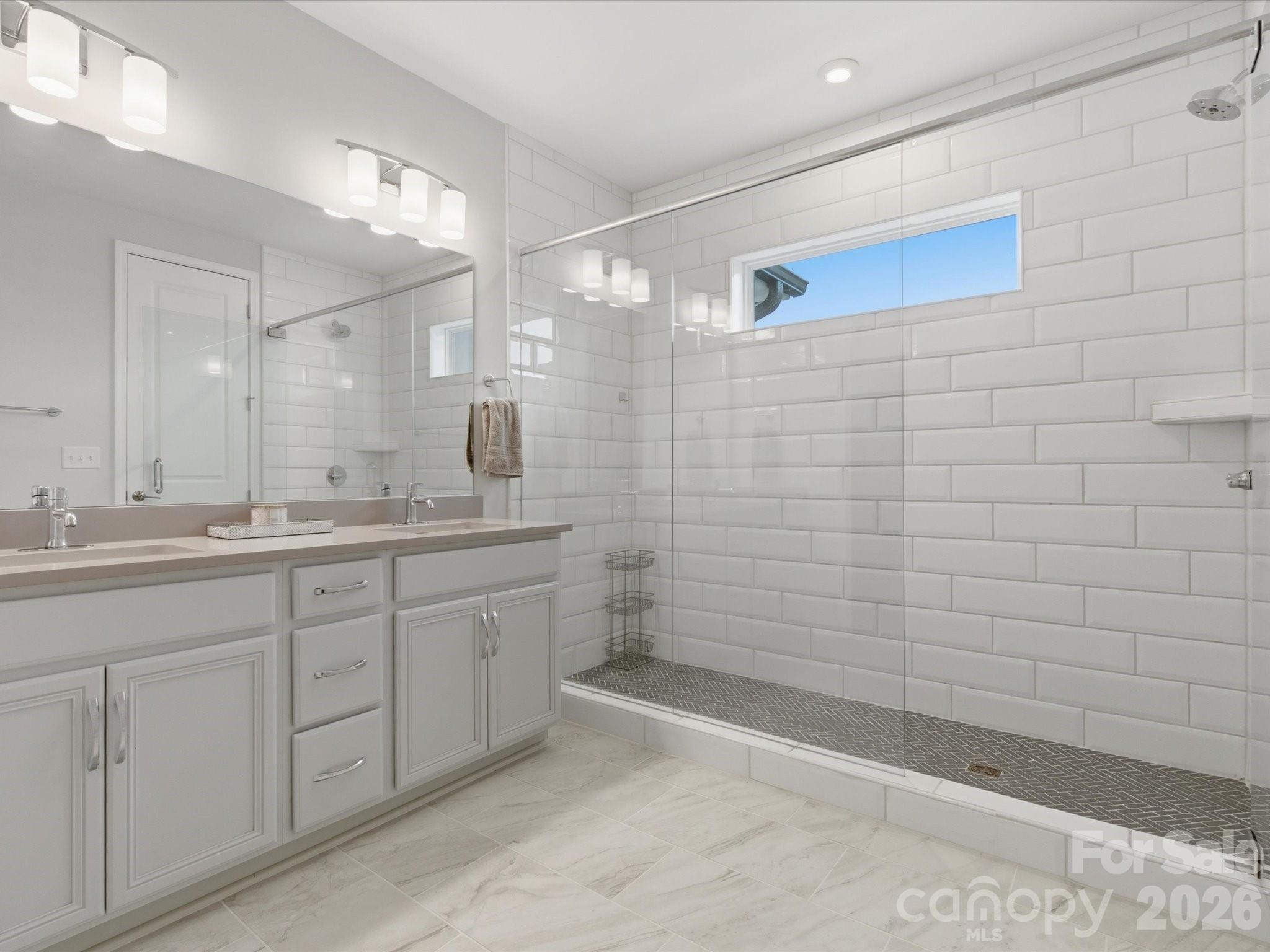 135 Berkeley Avenue Unit: A