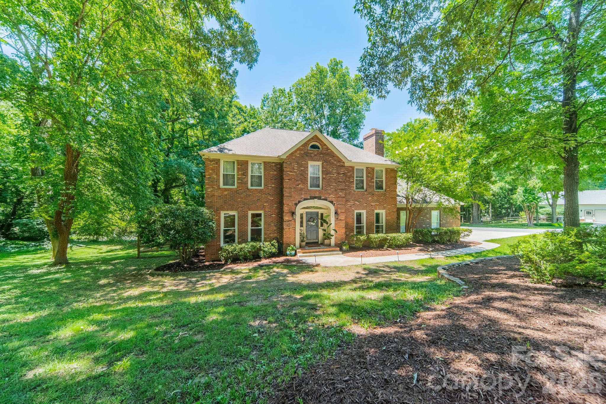 506 Abbotsford Court