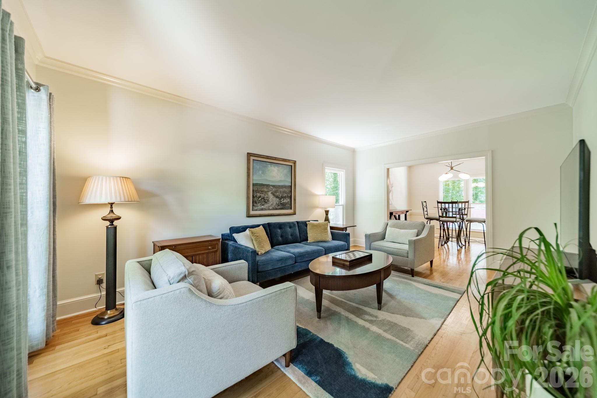 506 Abbotsford Court