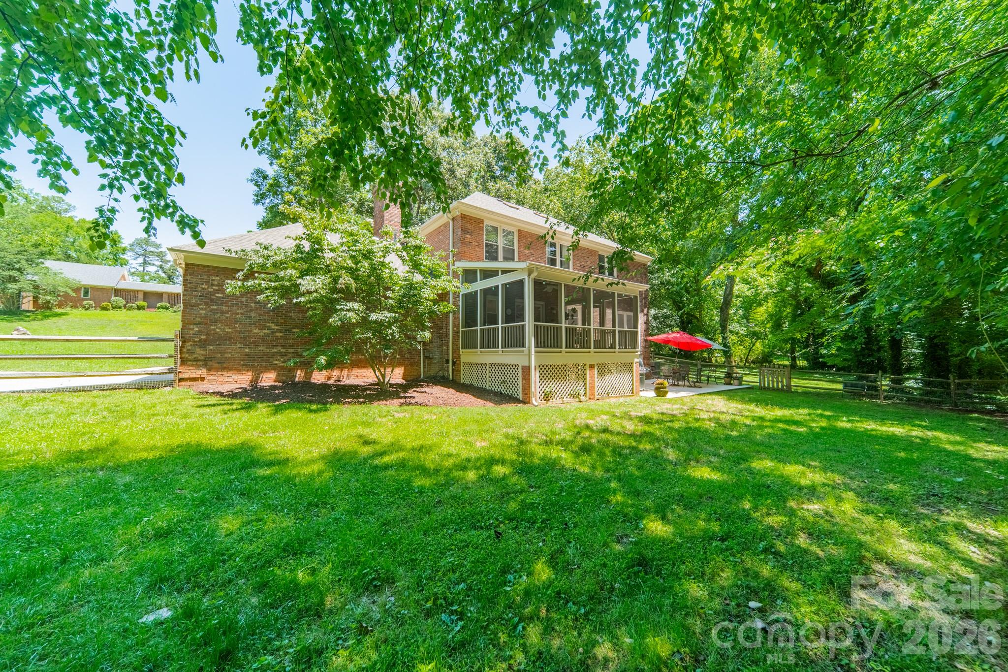 506 Abbotsford Court