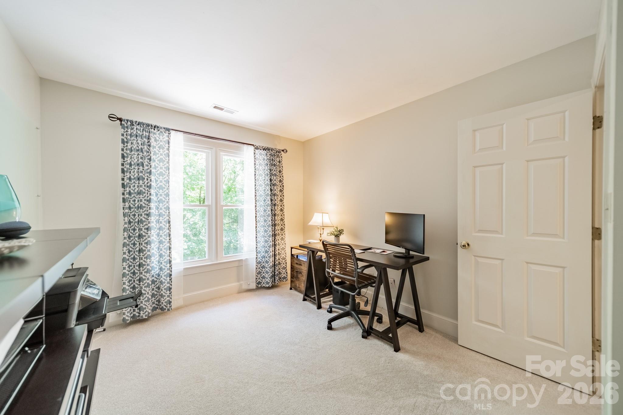 506 Abbotsford Court
