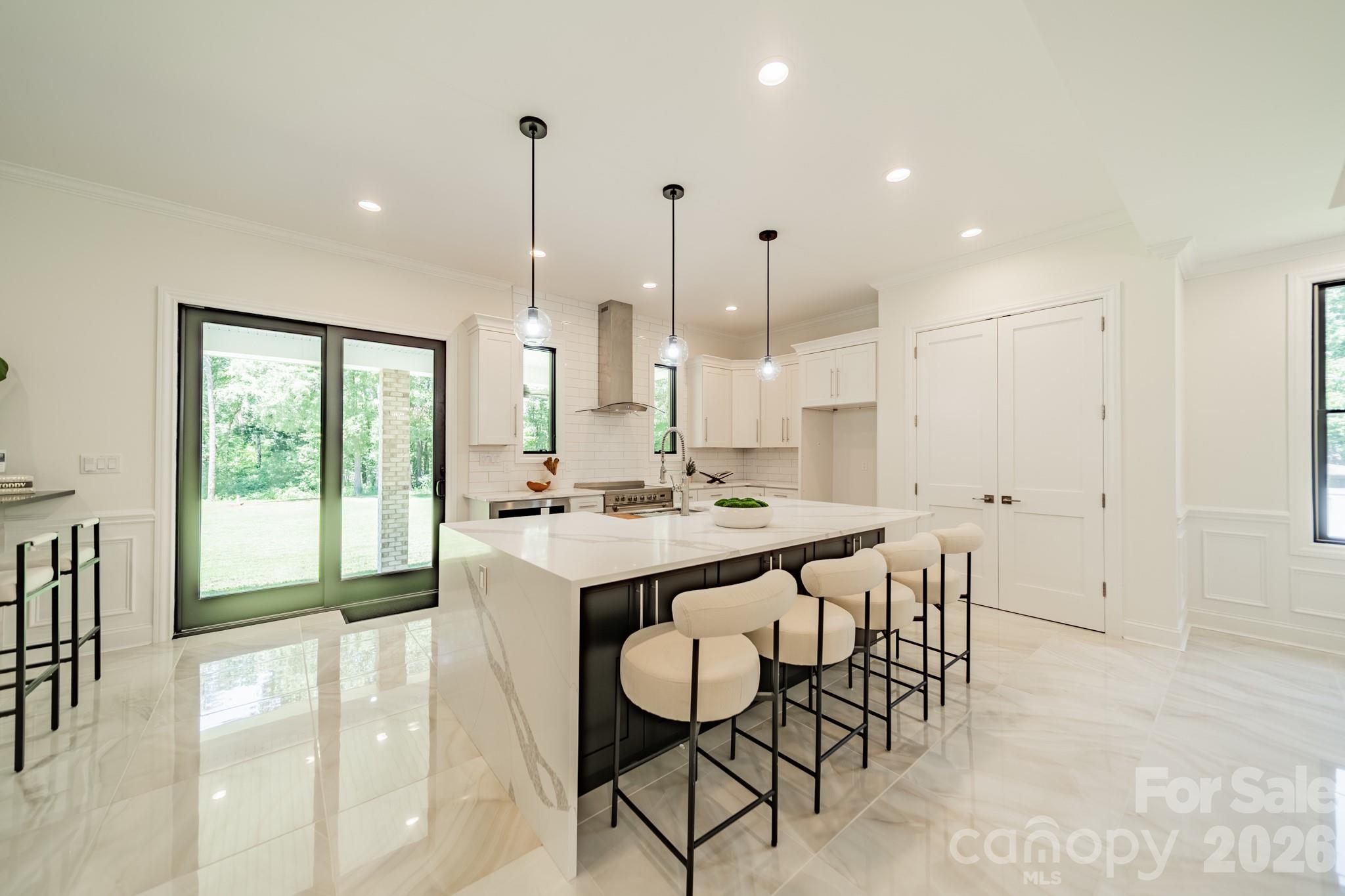 112 Jim Parker Road