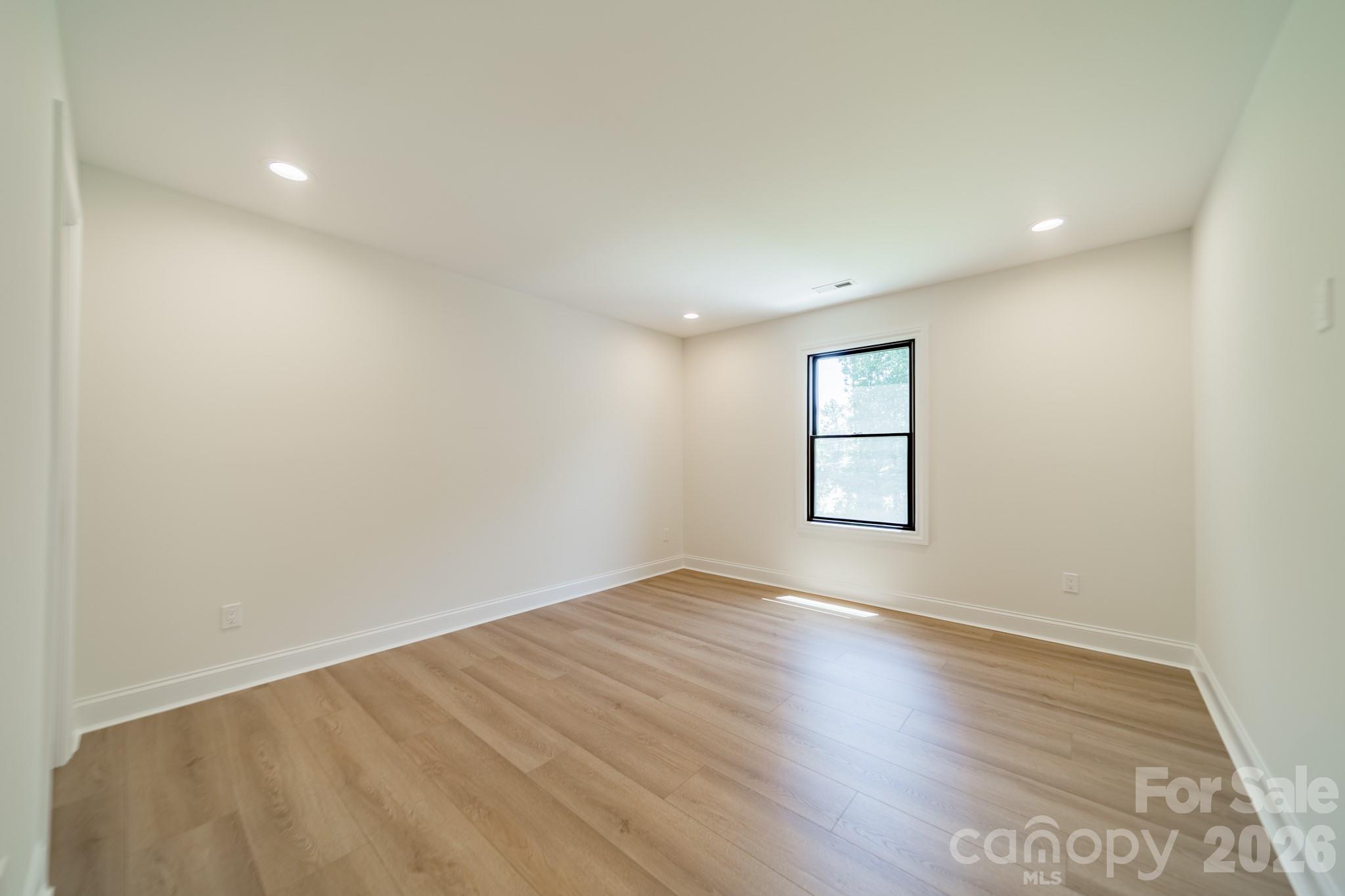 112 Jim Parker Road