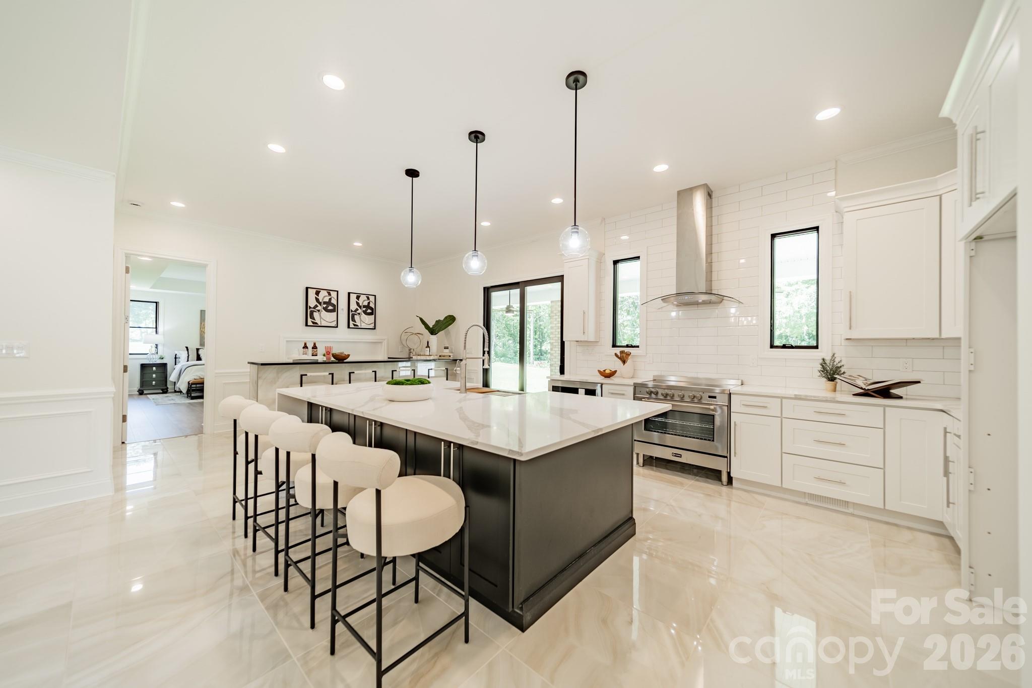 112 Jim Parker Road
