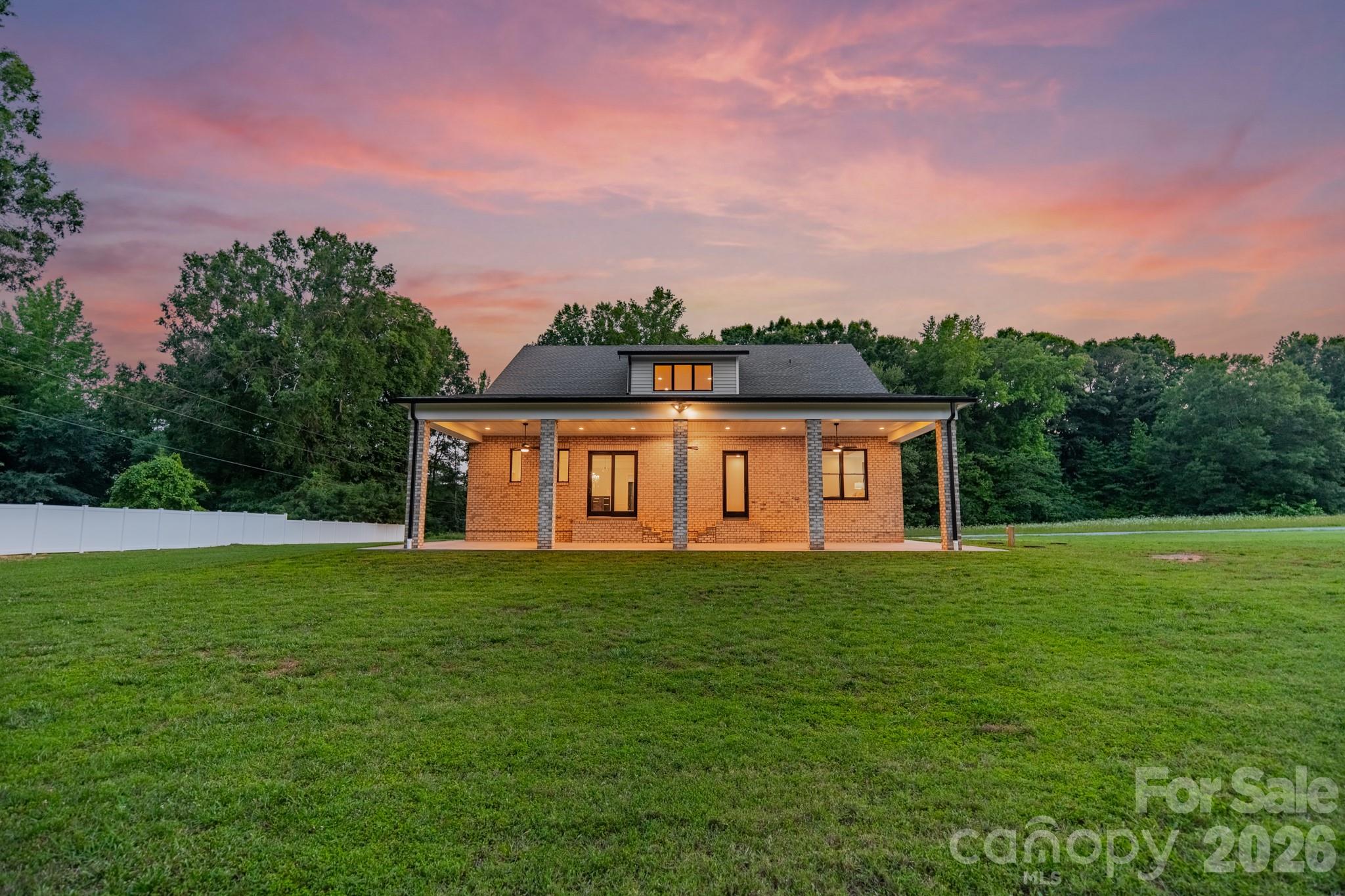 112 Jim Parker Road