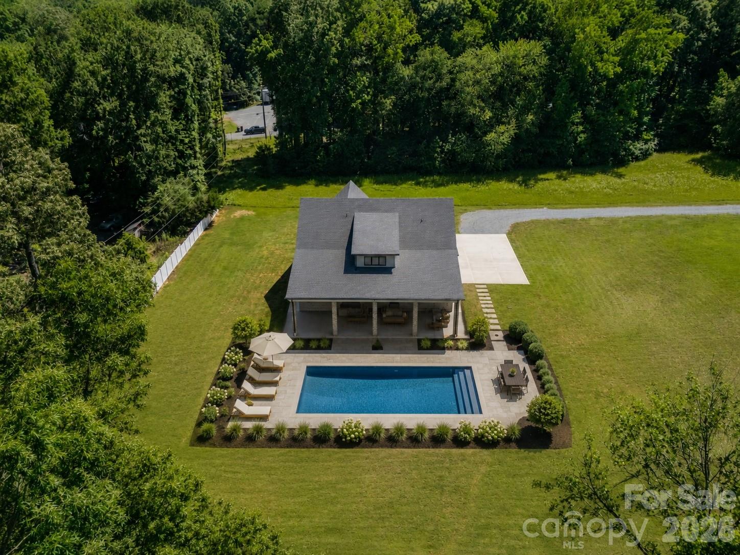 112 Jim Parker Road