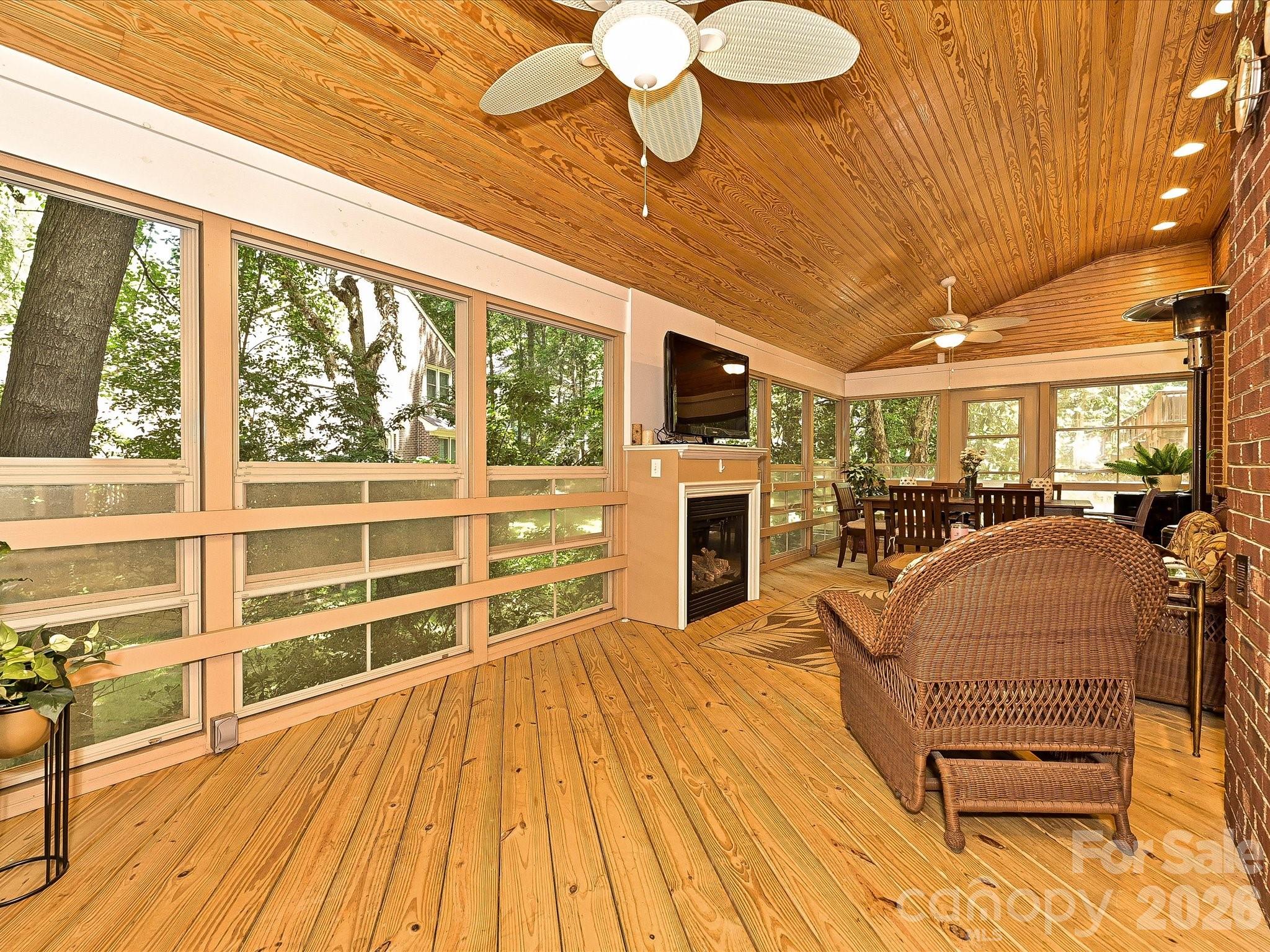 5203 Rustlewood Lane