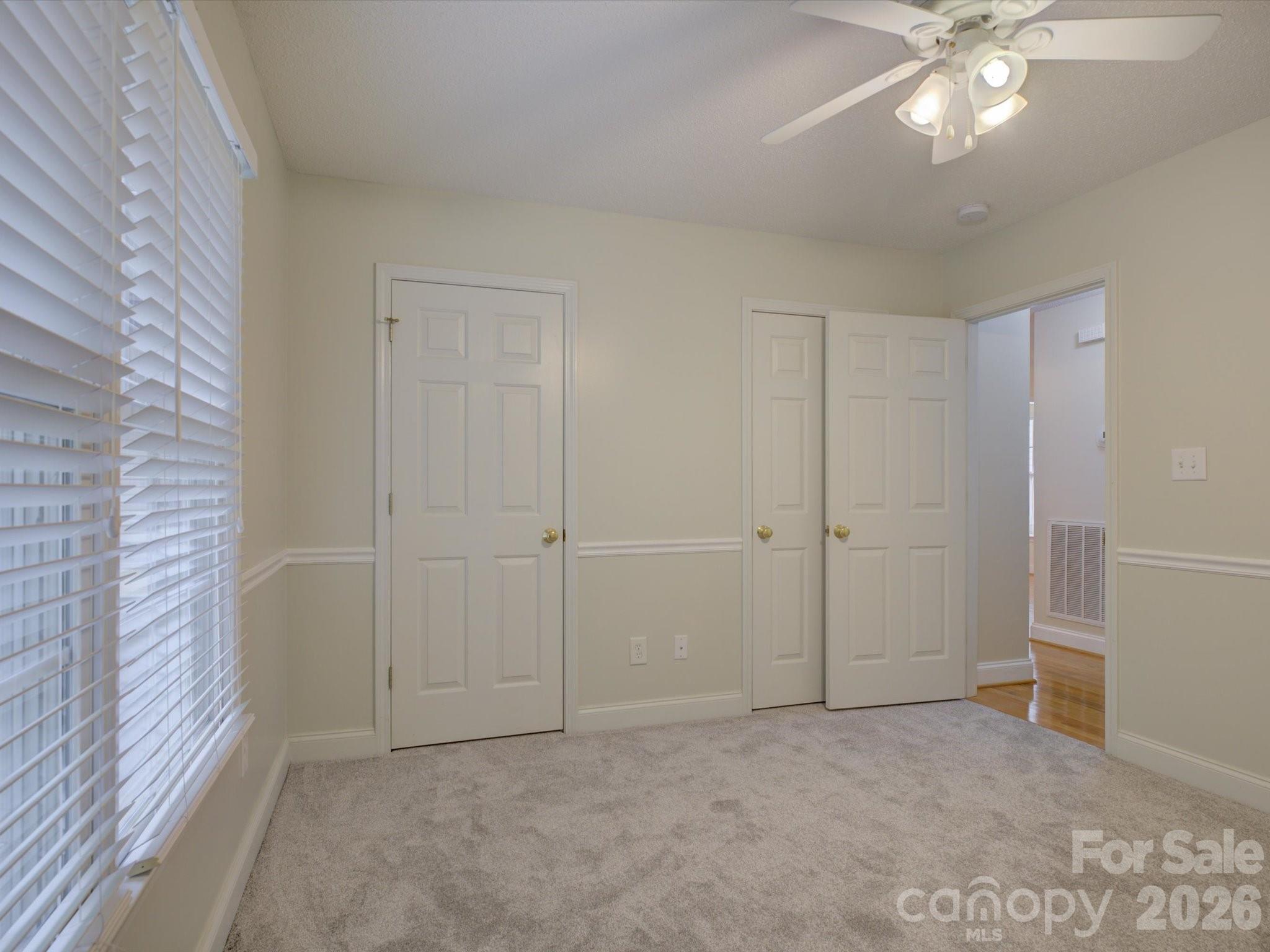 1527 Lavington Court