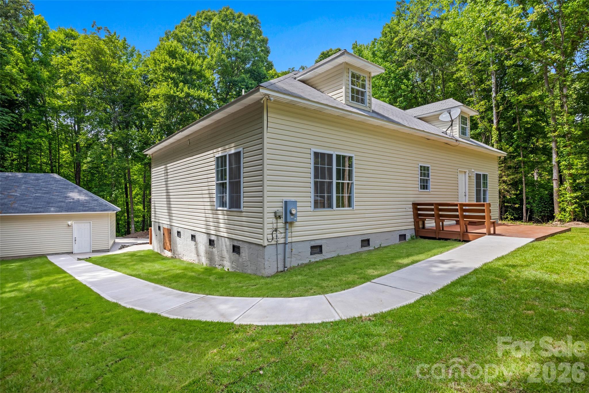 3429 Thoroughbred Lane