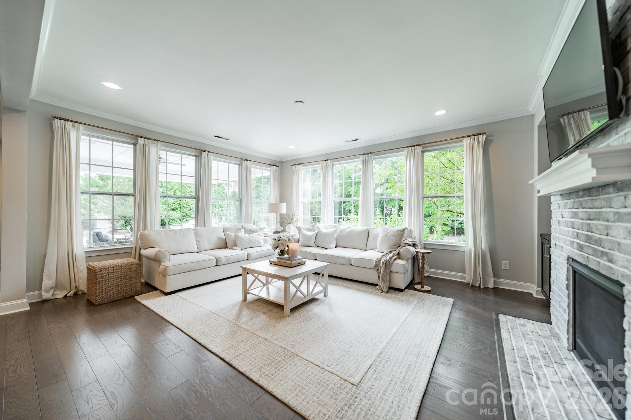 205 Somerled Way