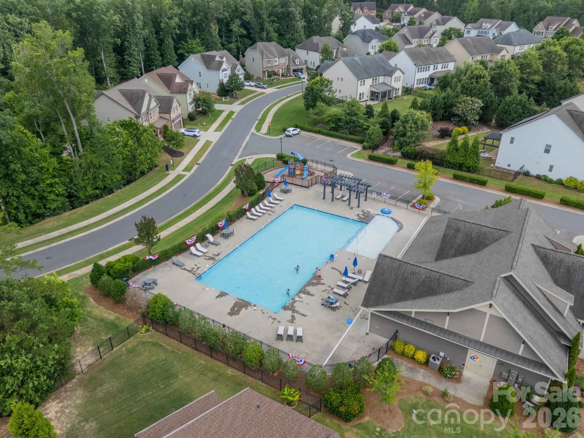 205 Somerled Way