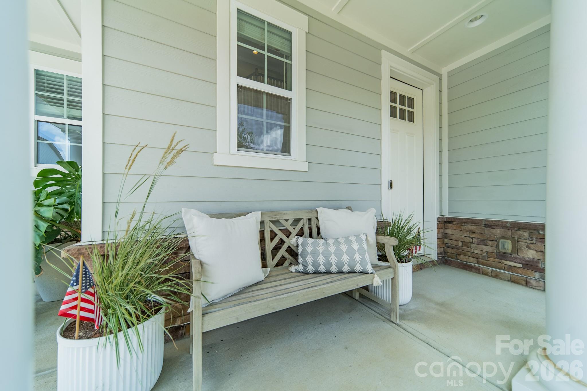205 Somerled Way