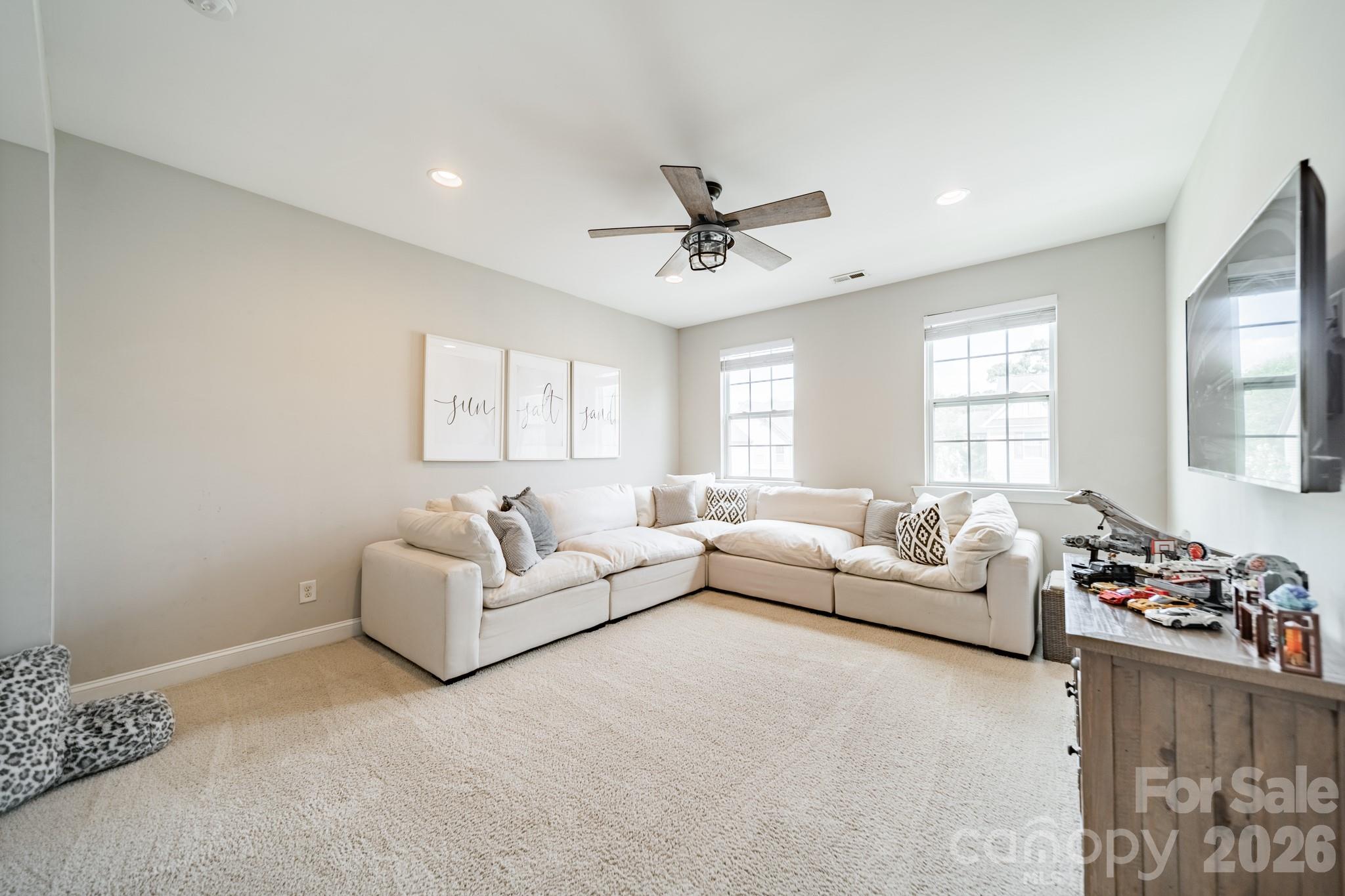 205 Somerled Way