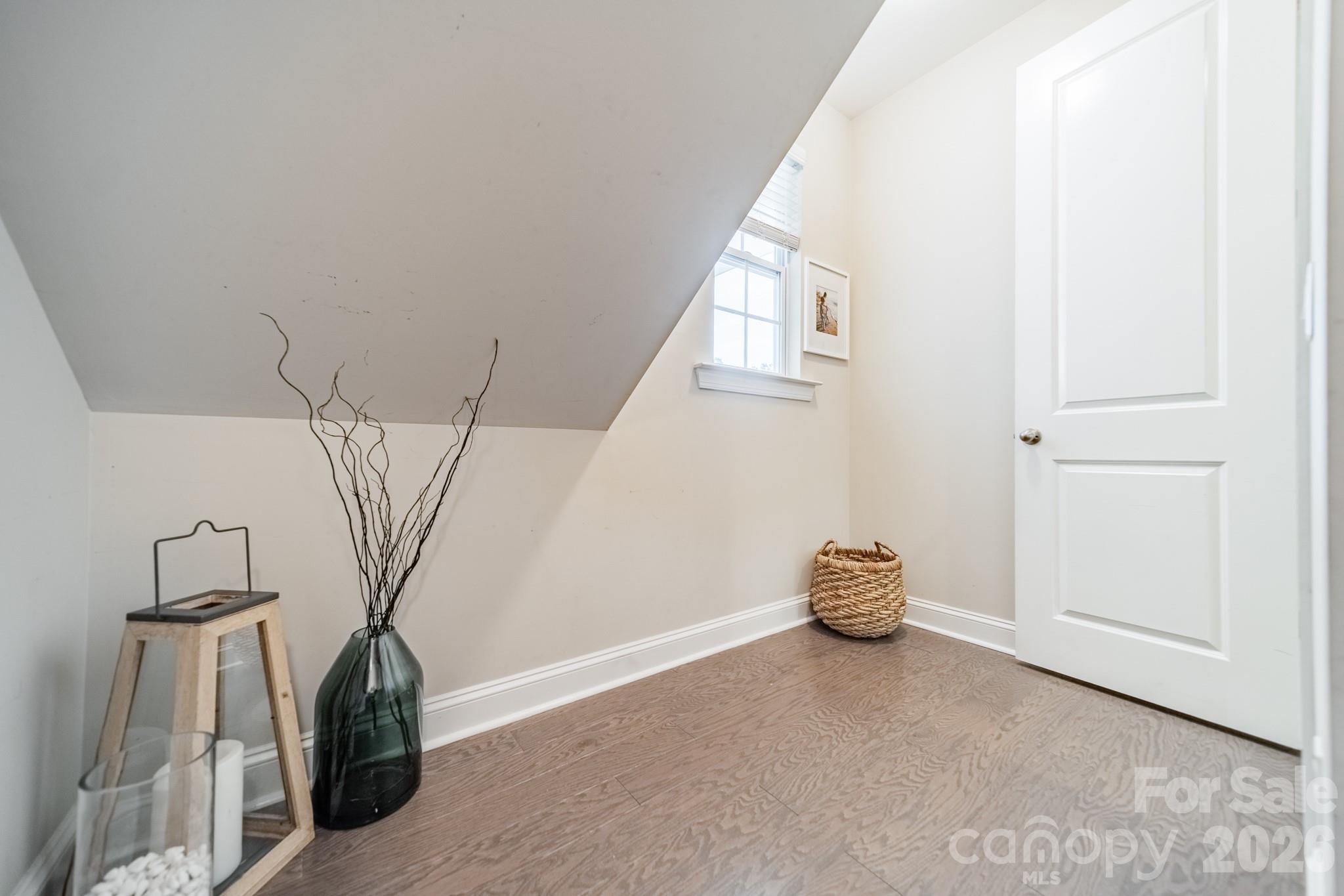 205 Somerled Way