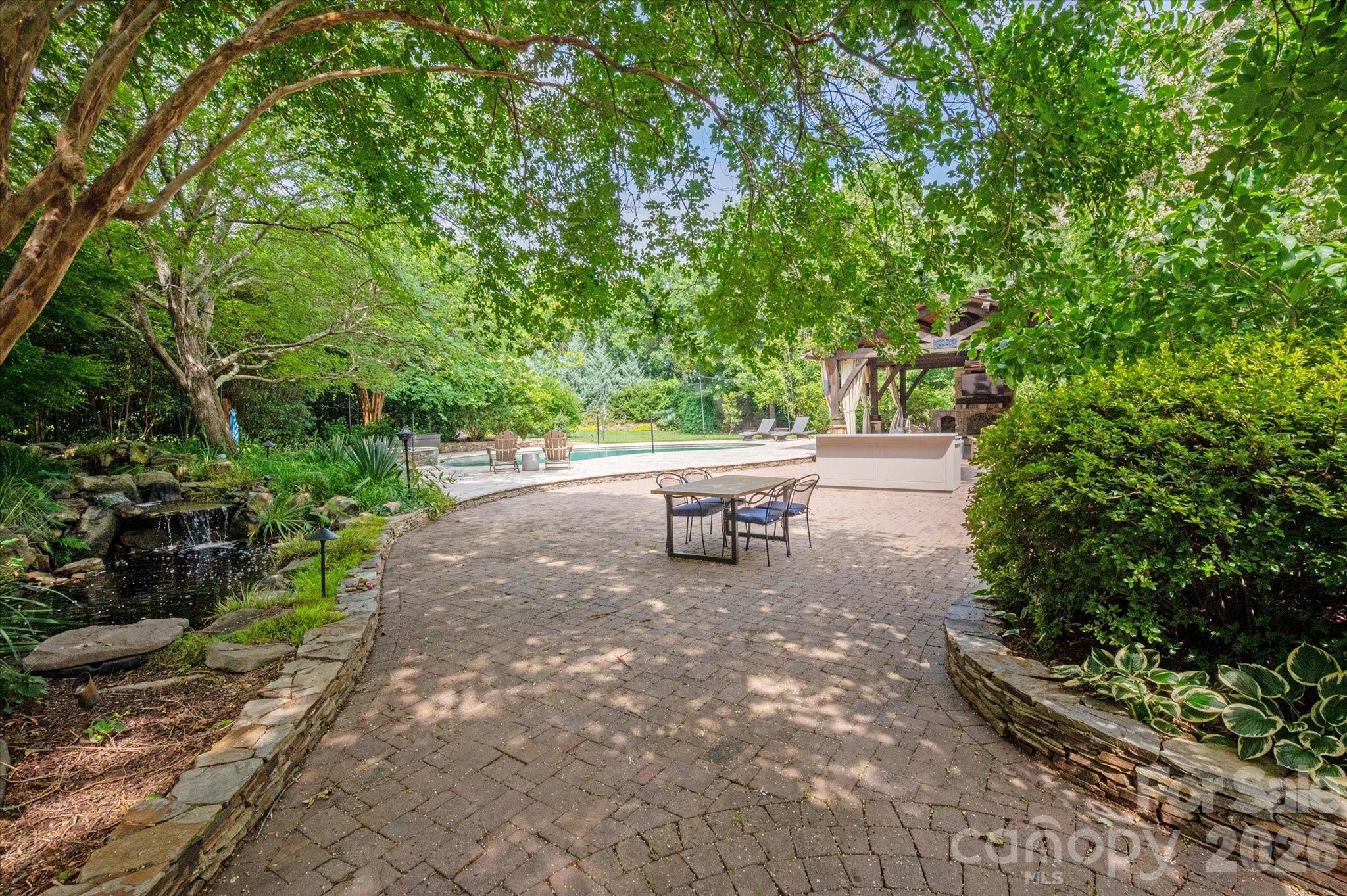 11423 Colonial Country Lane