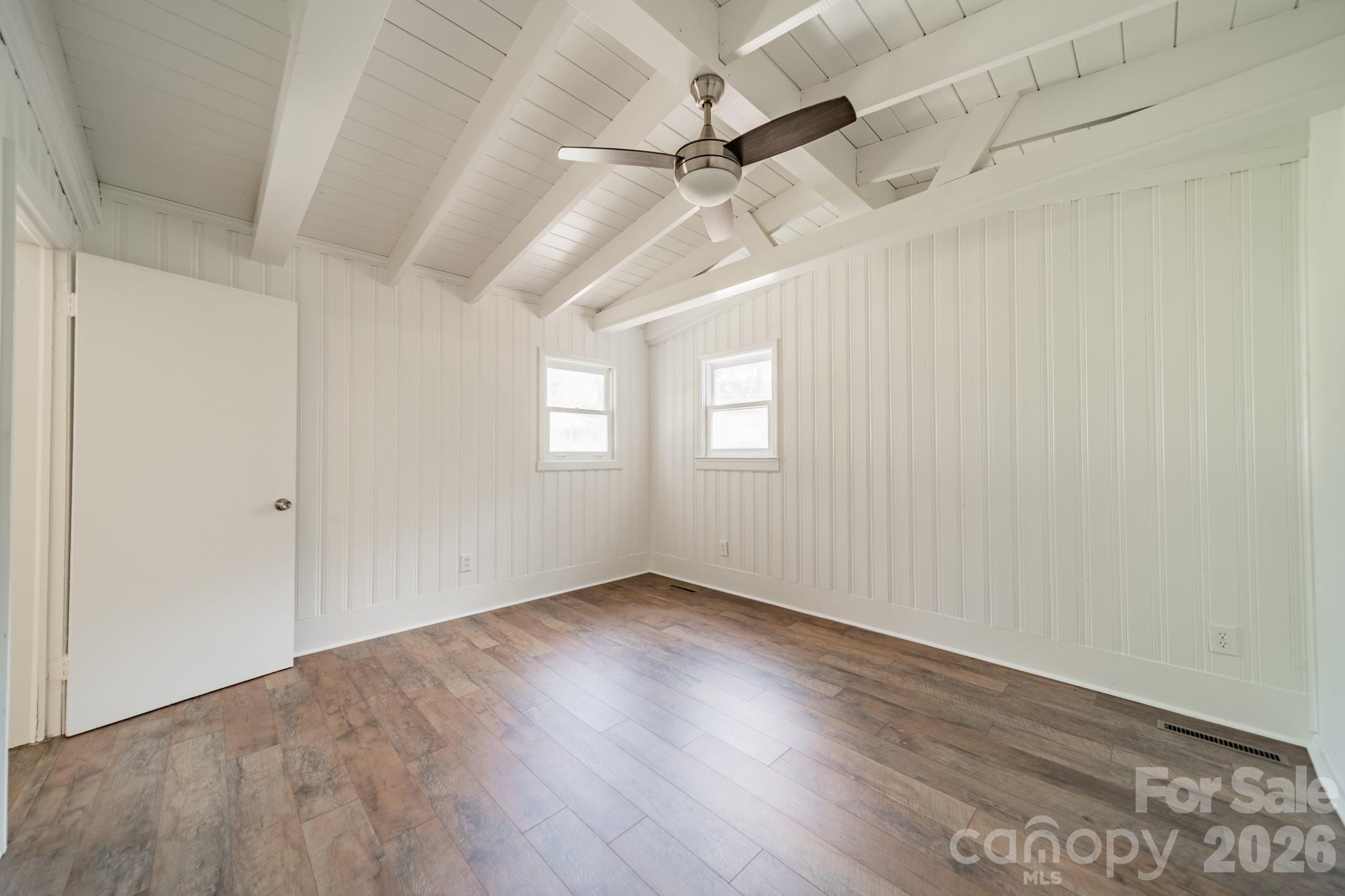 109 W Leroy Street