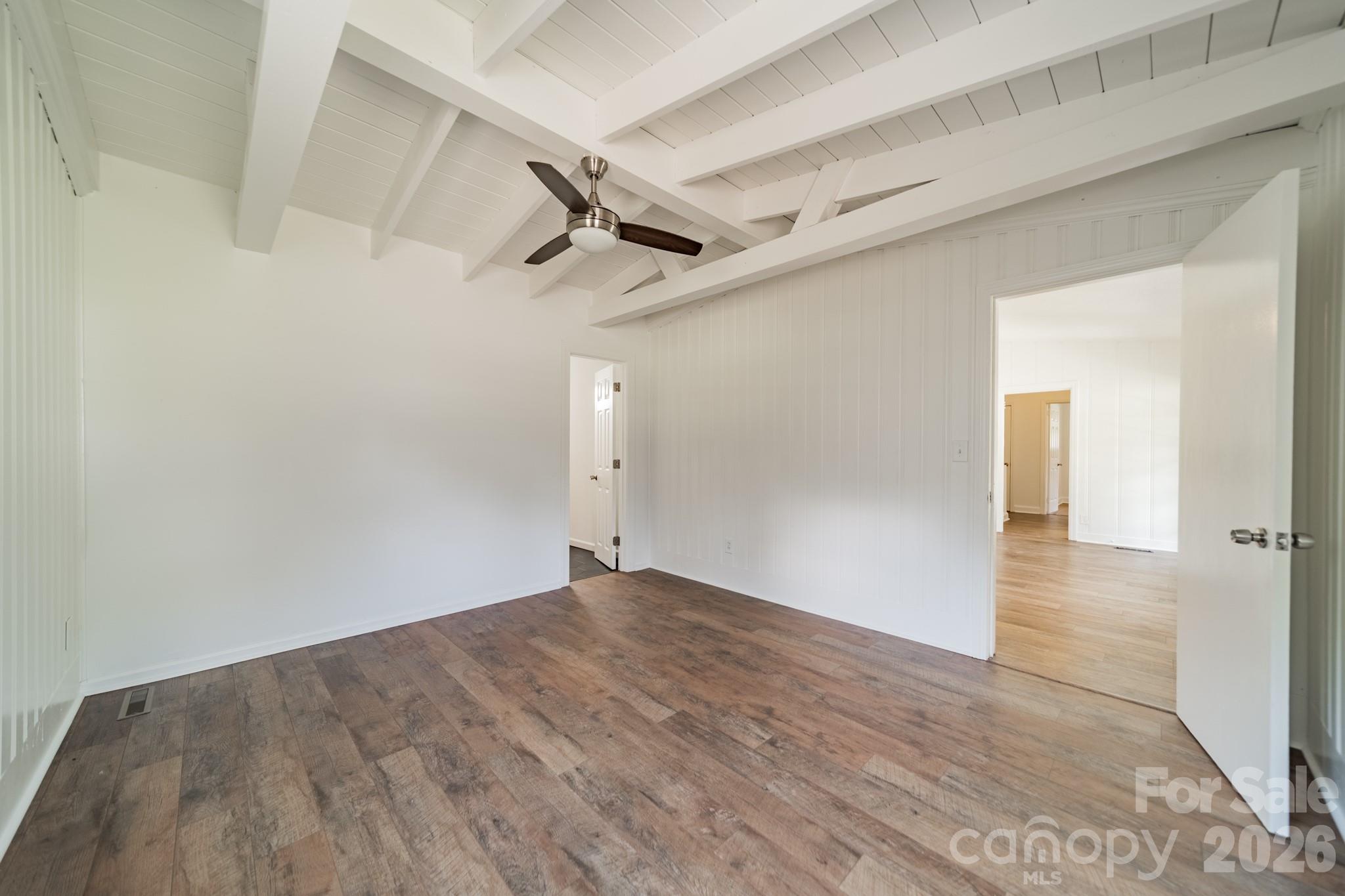 109 W Leroy Street