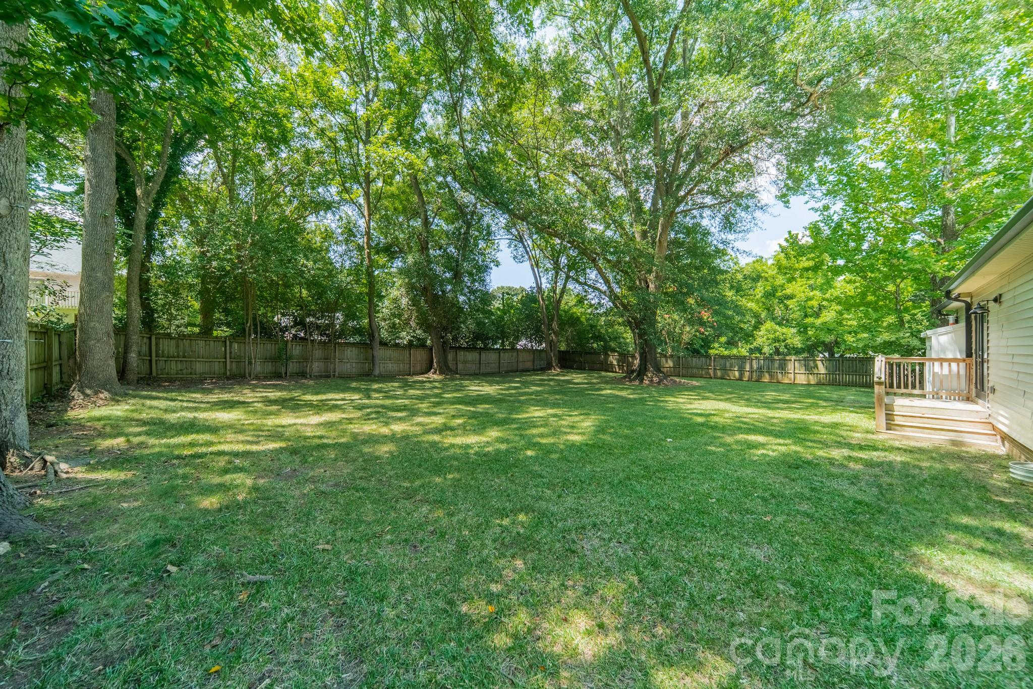 109 W Leroy Street