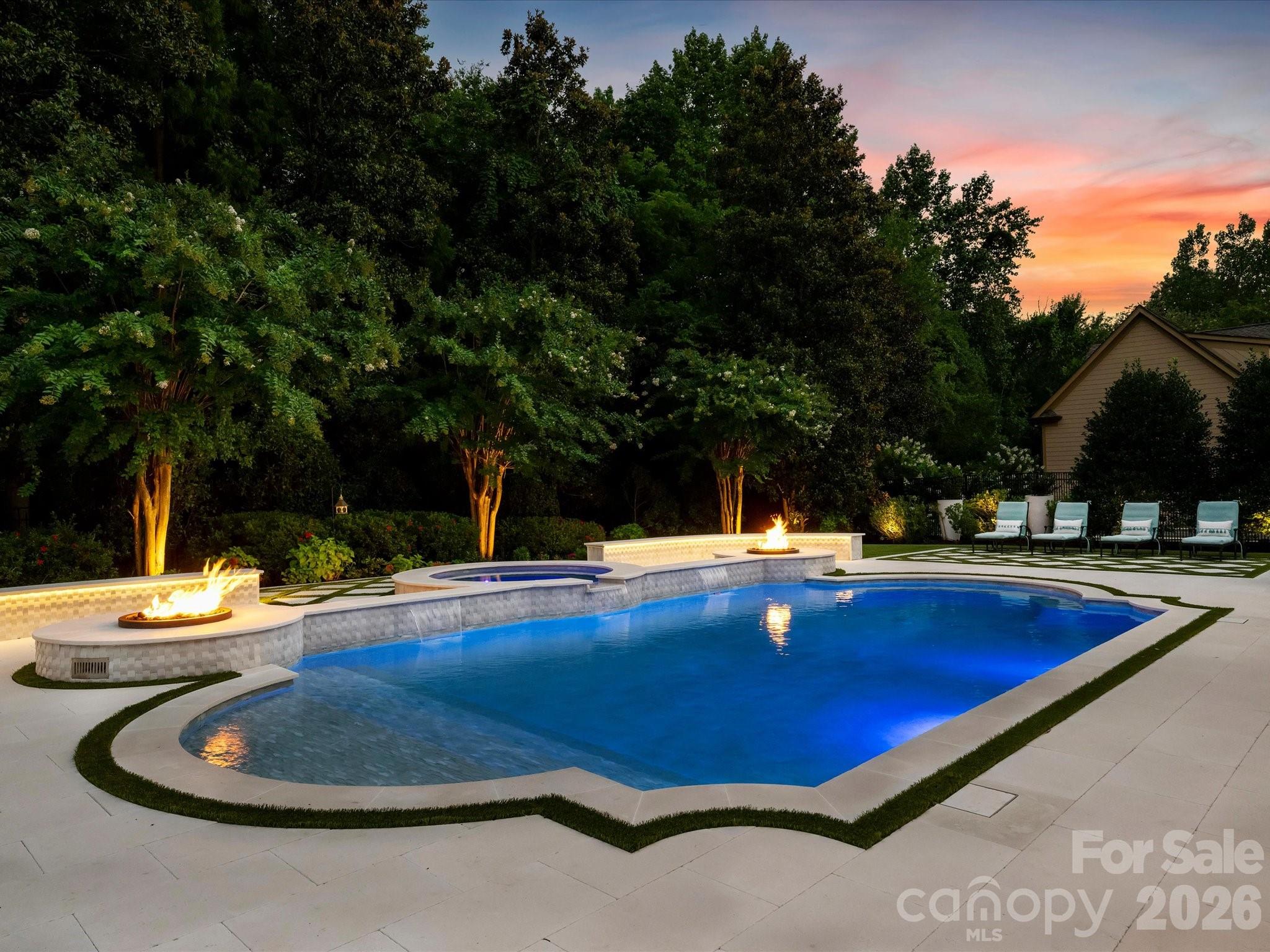 9146 Heydon Hall Circle