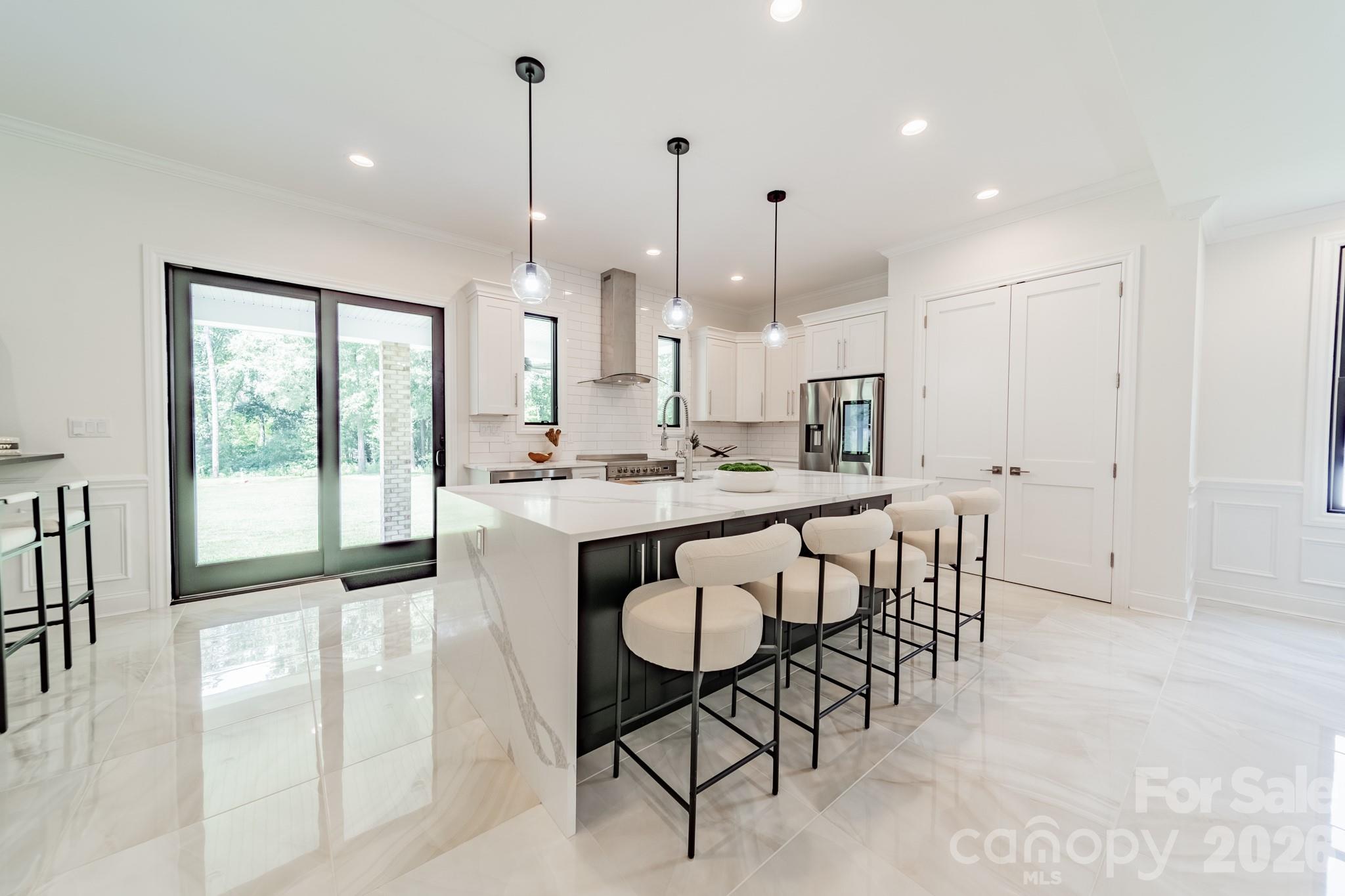 112 Jim Parker Road