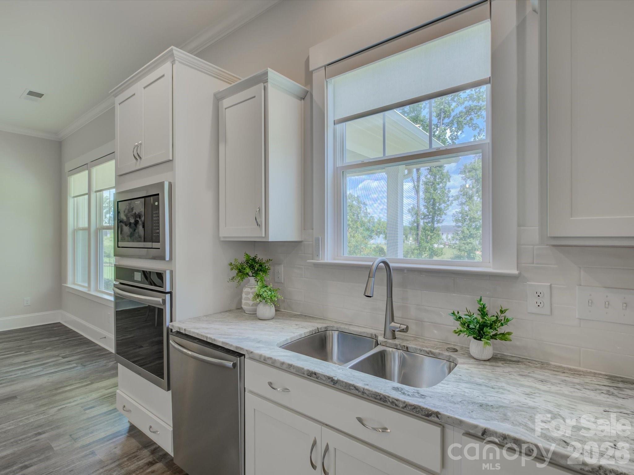 231 Parkland Avenue