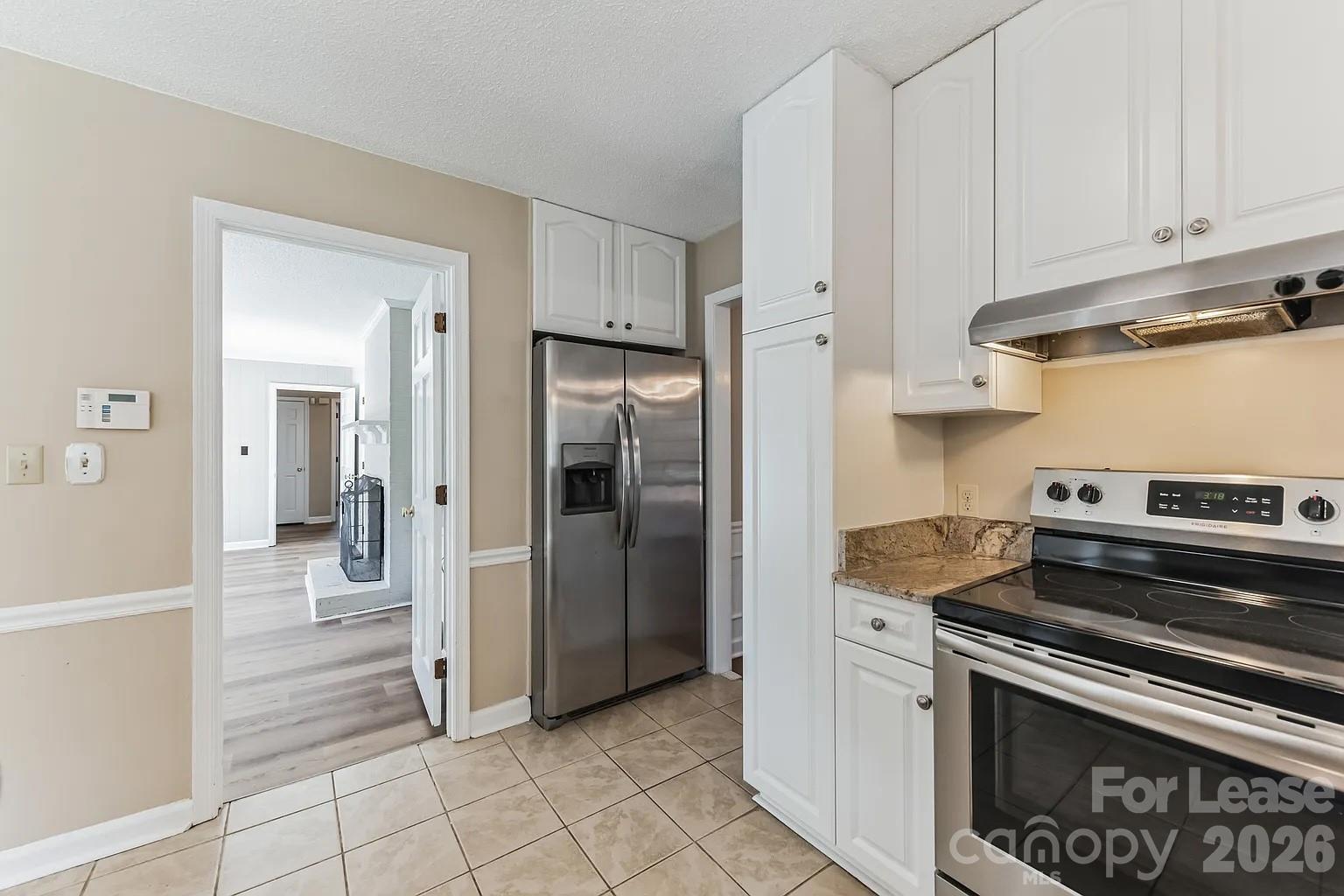 2801 Valencia Terrace