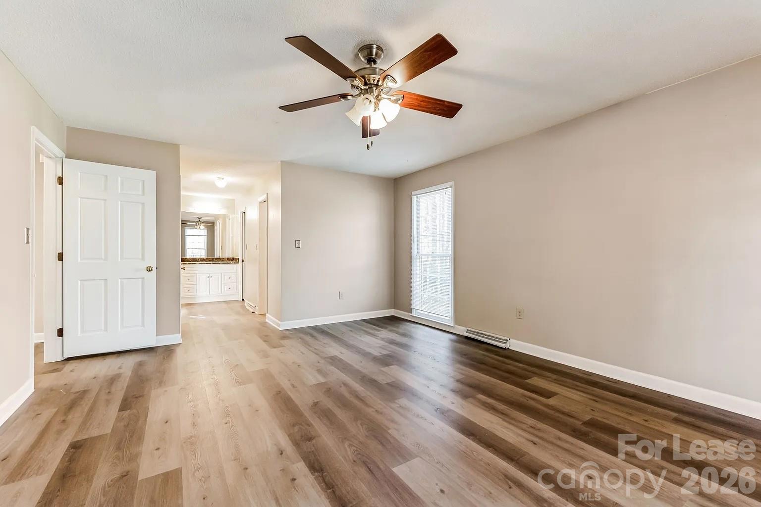 2801 Valencia Terrace