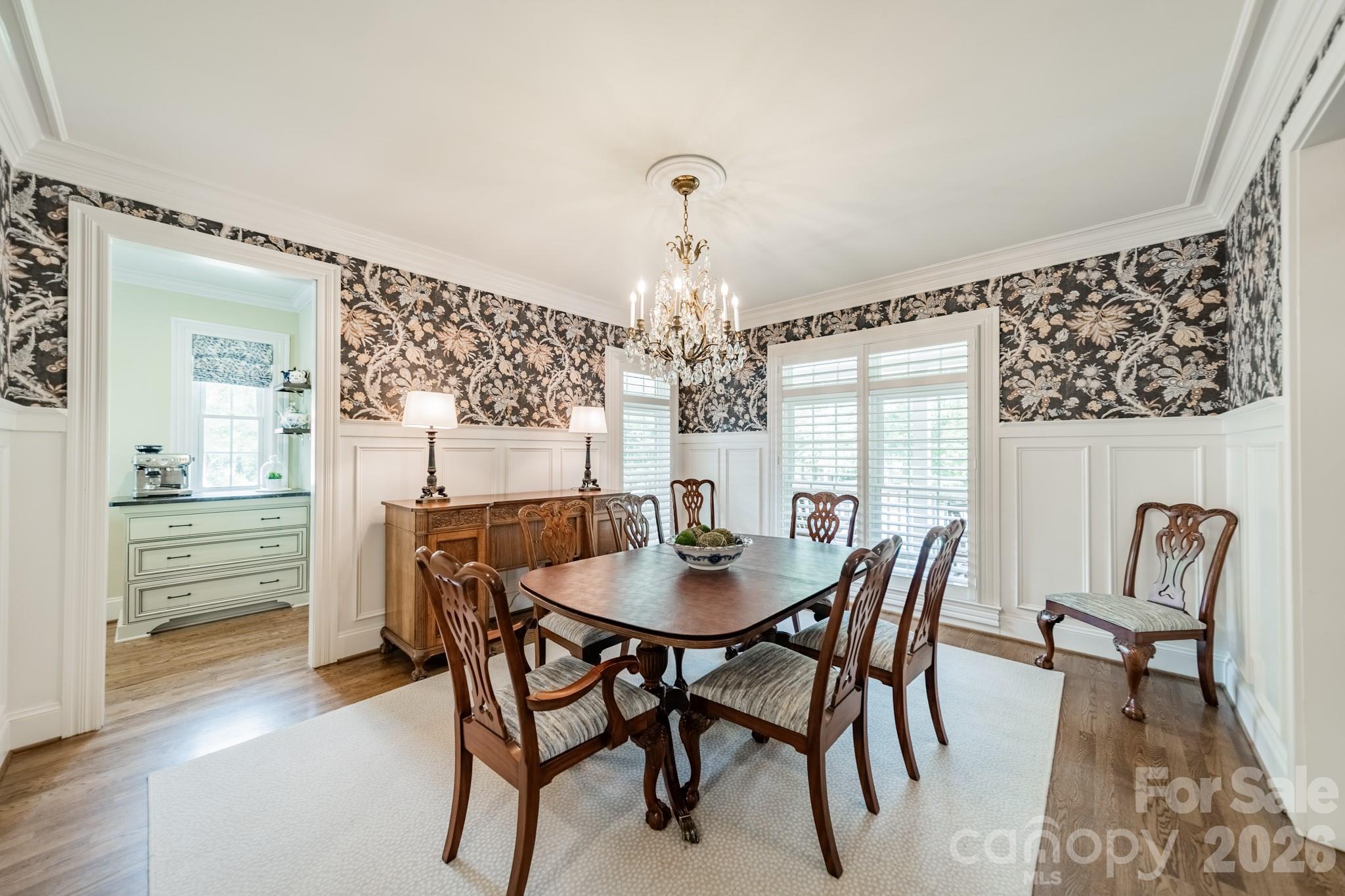 2370 Anns Loop