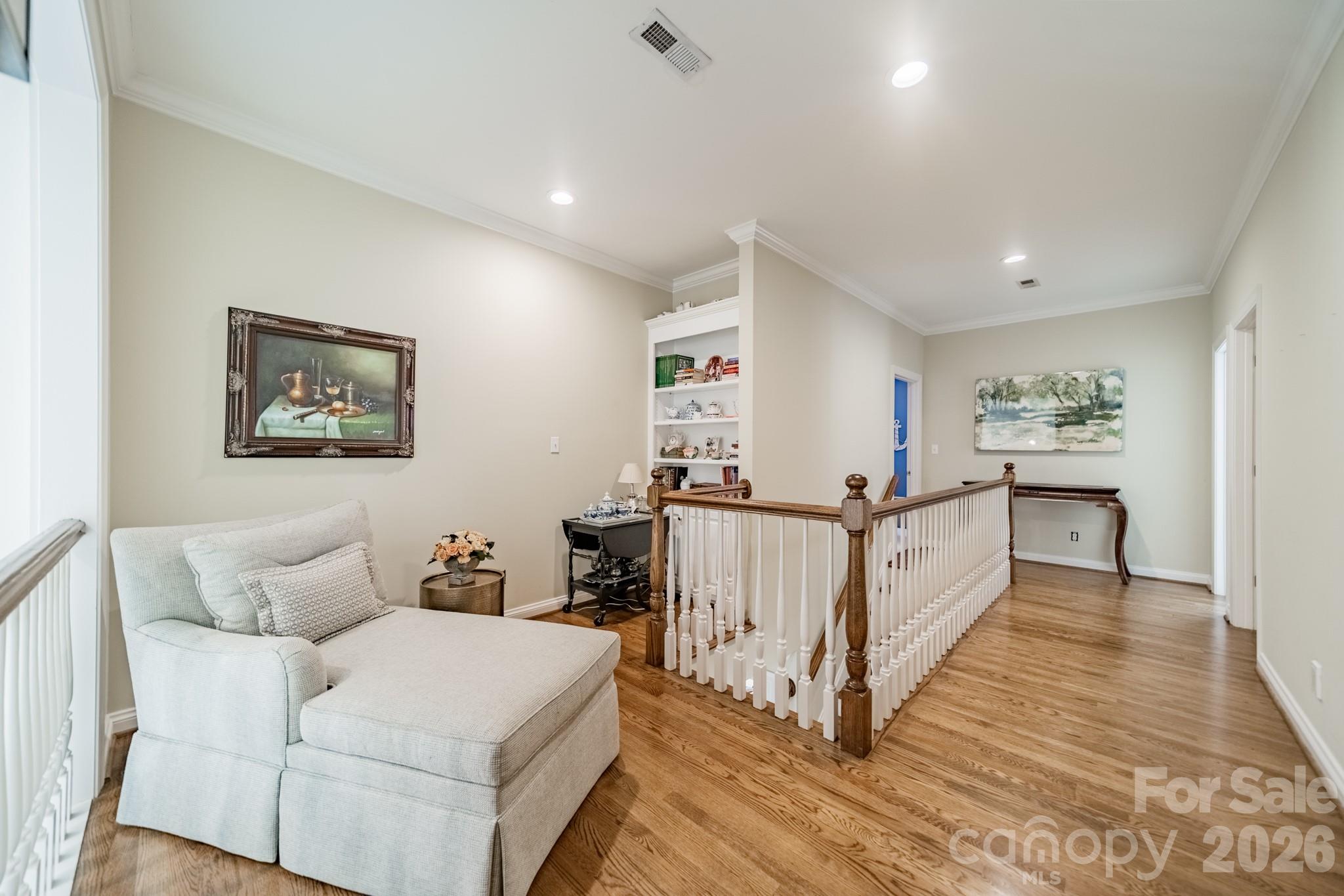 2370 Anns Loop