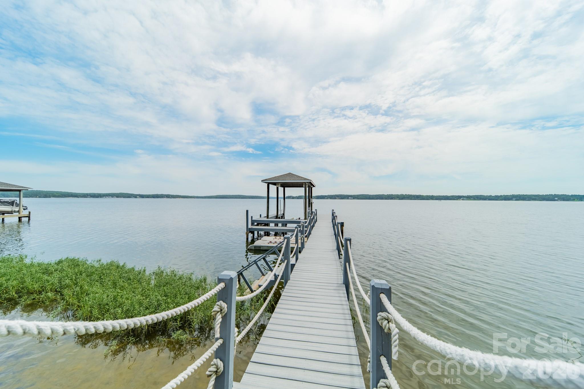 2370 Anns Loop
