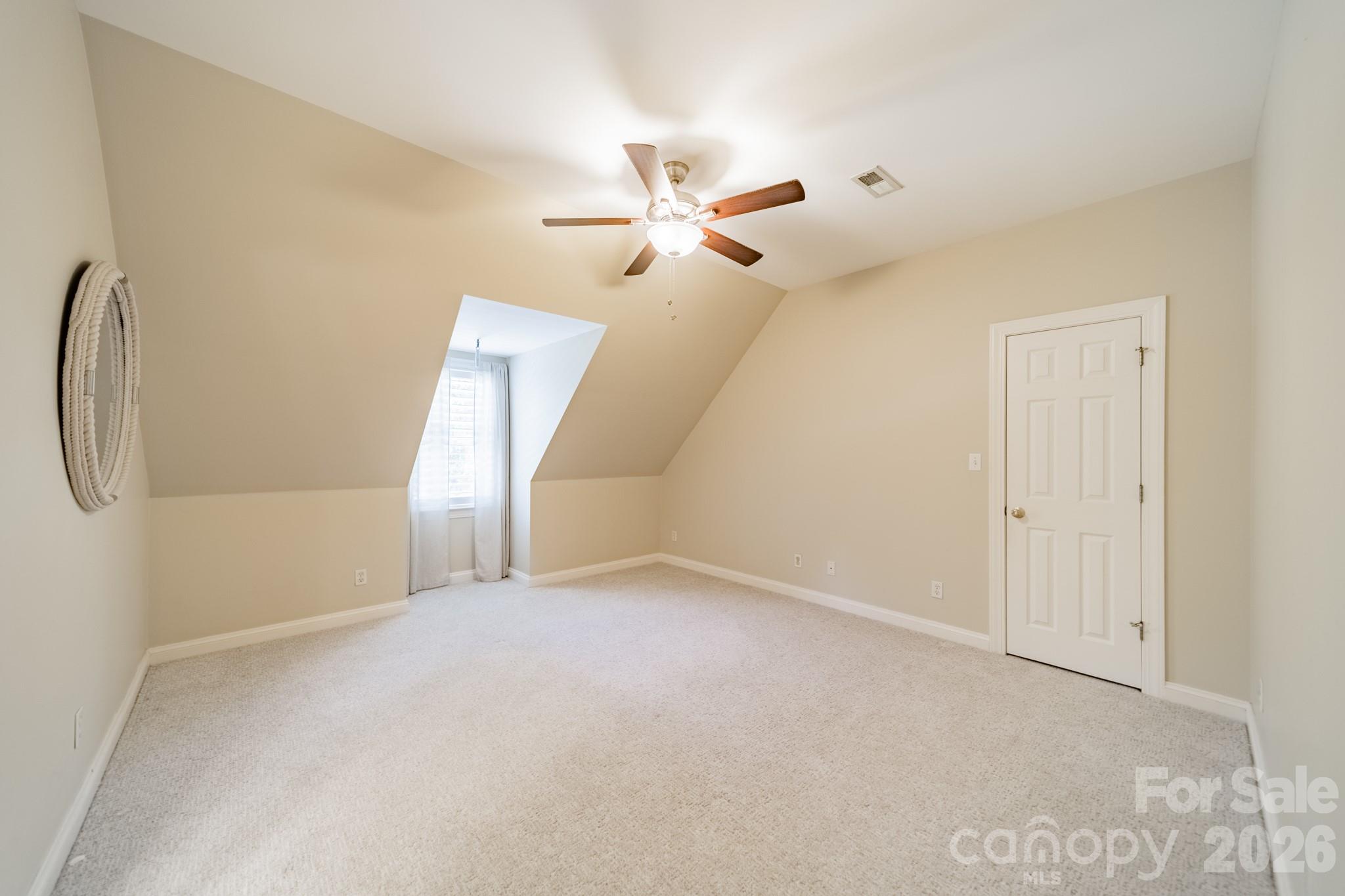 2370 Anns Loop