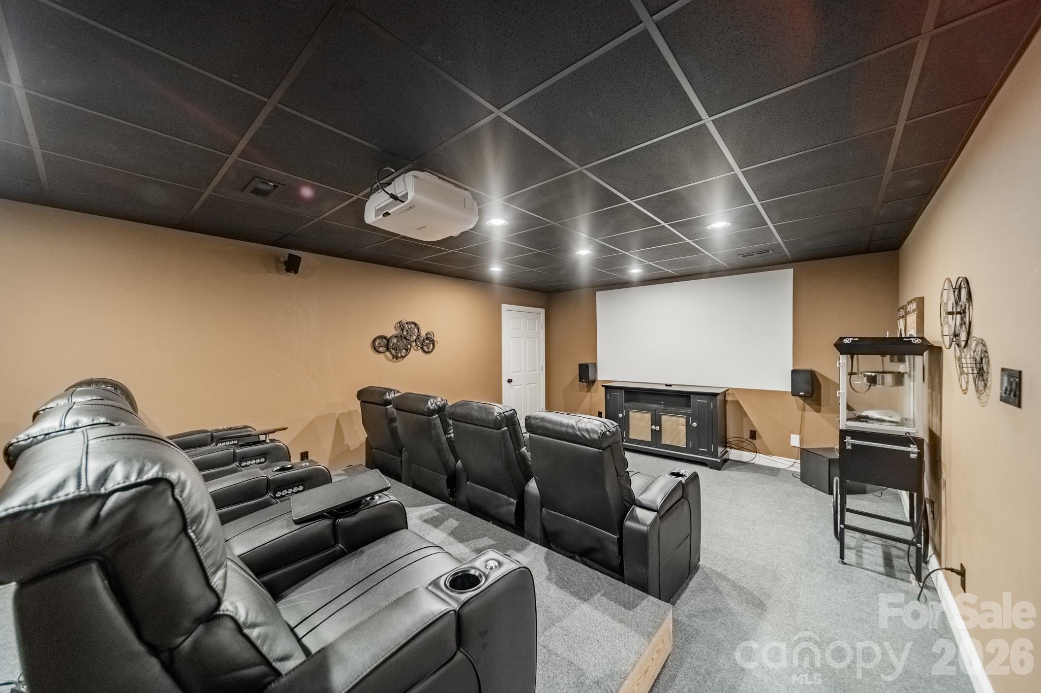 2370 Anns Loop
