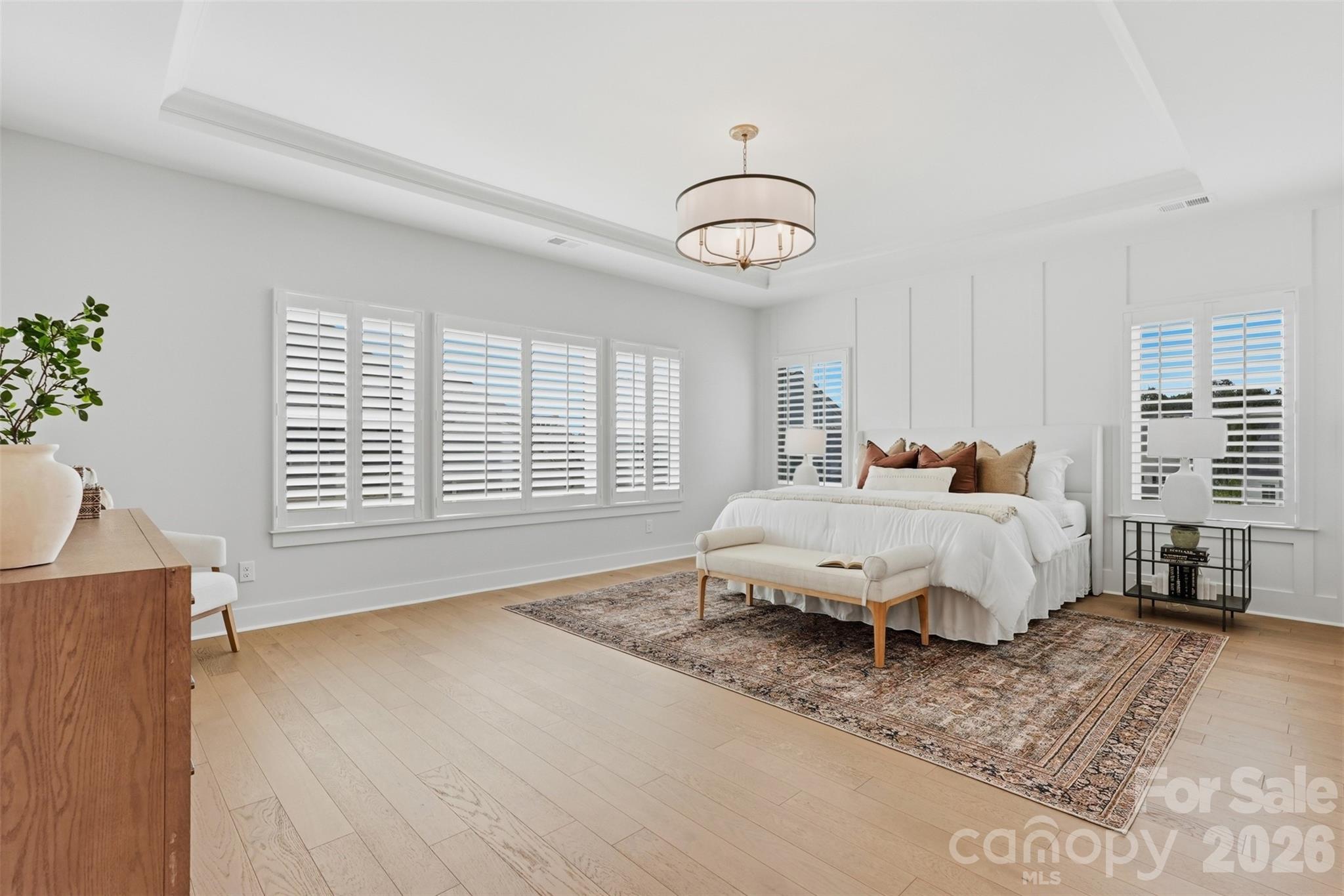 6083 Holden Court