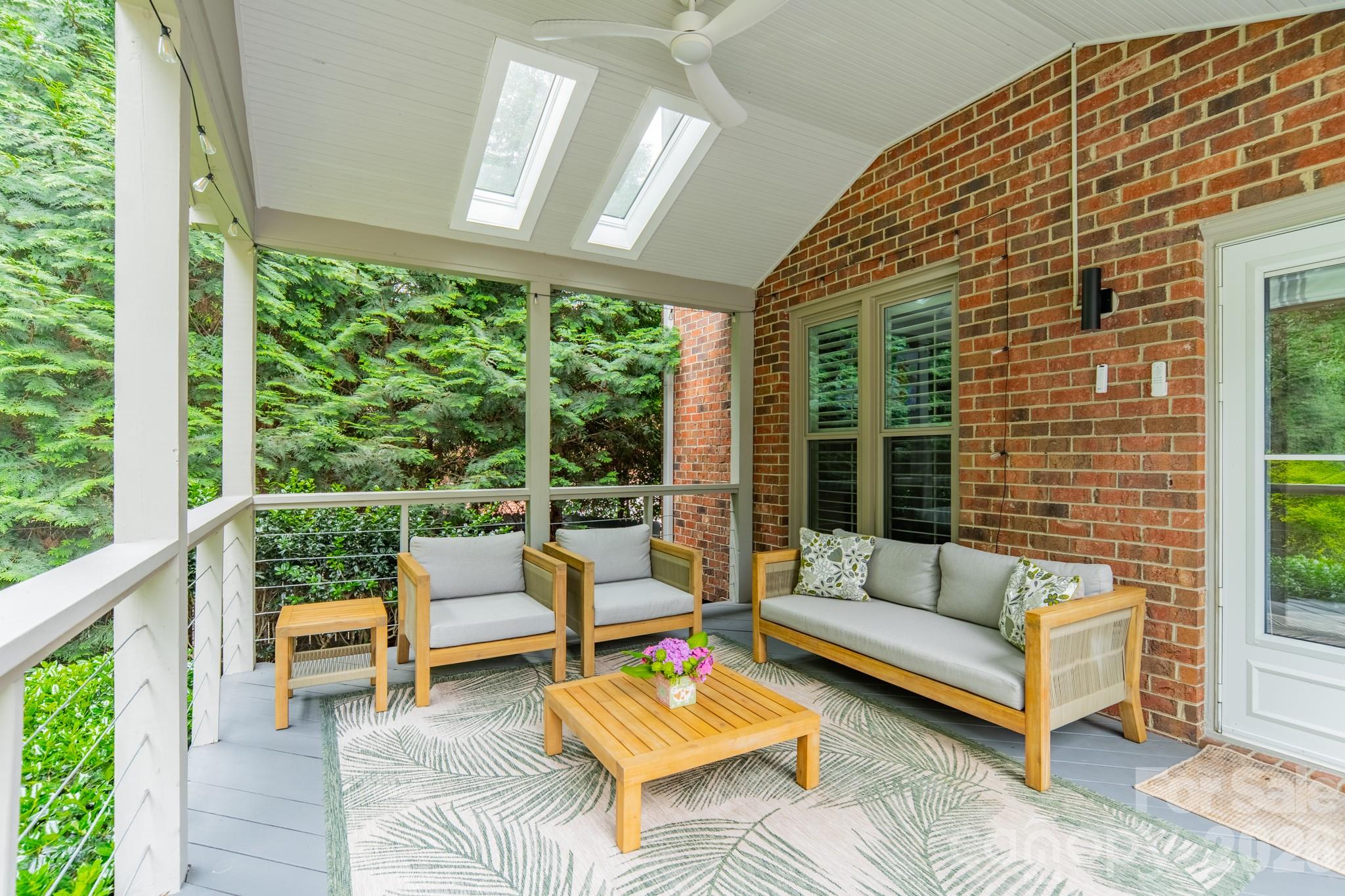 6709 Alexandria Lane