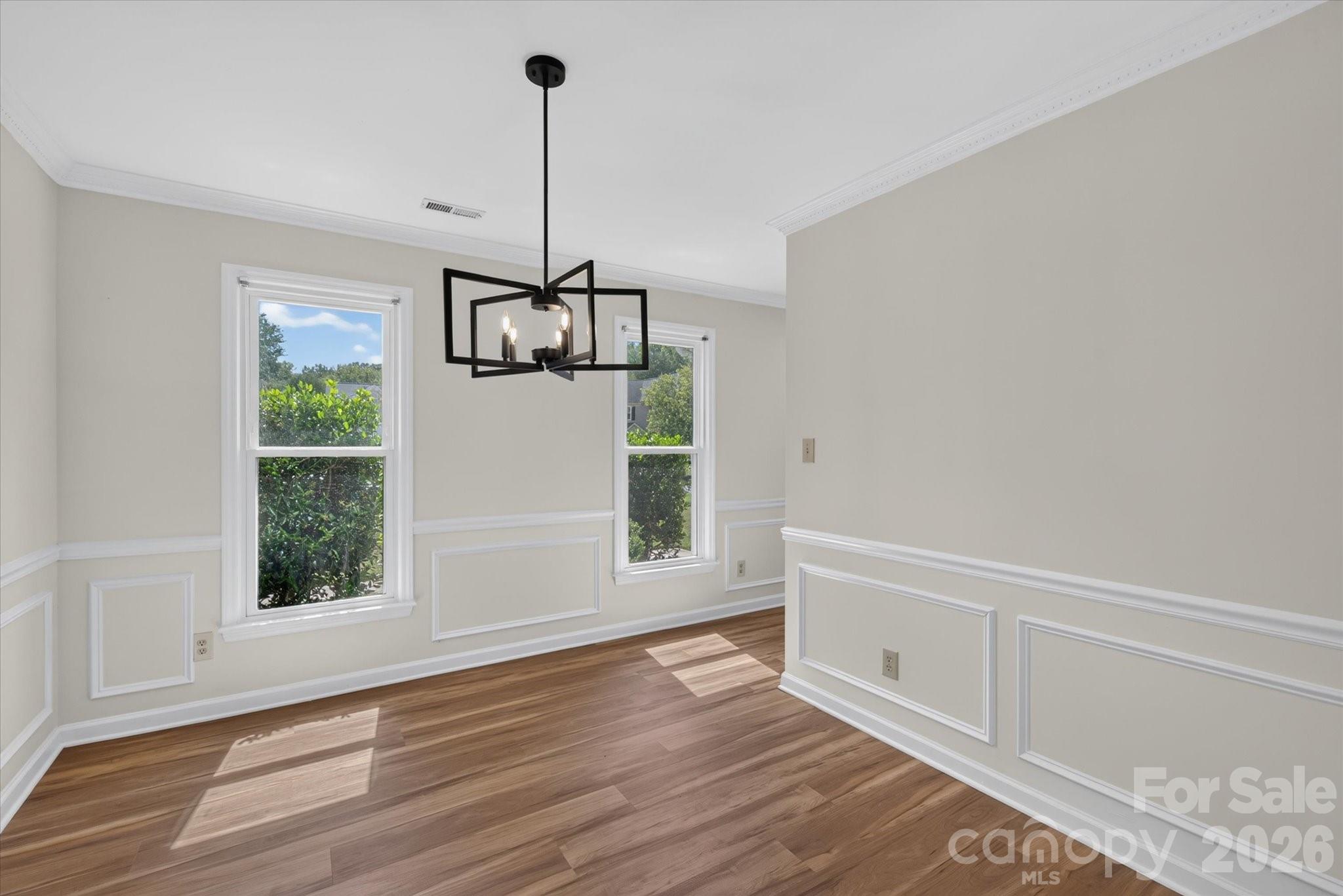 4509 Doves Nest Court