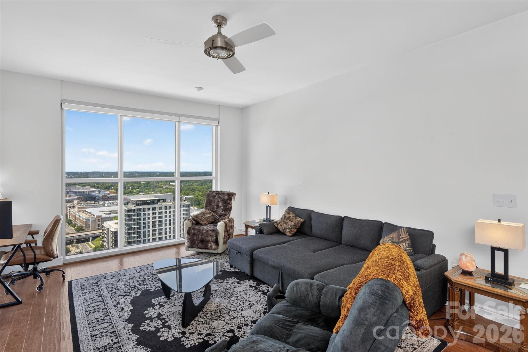 333 W Trade Street Unit: 2005