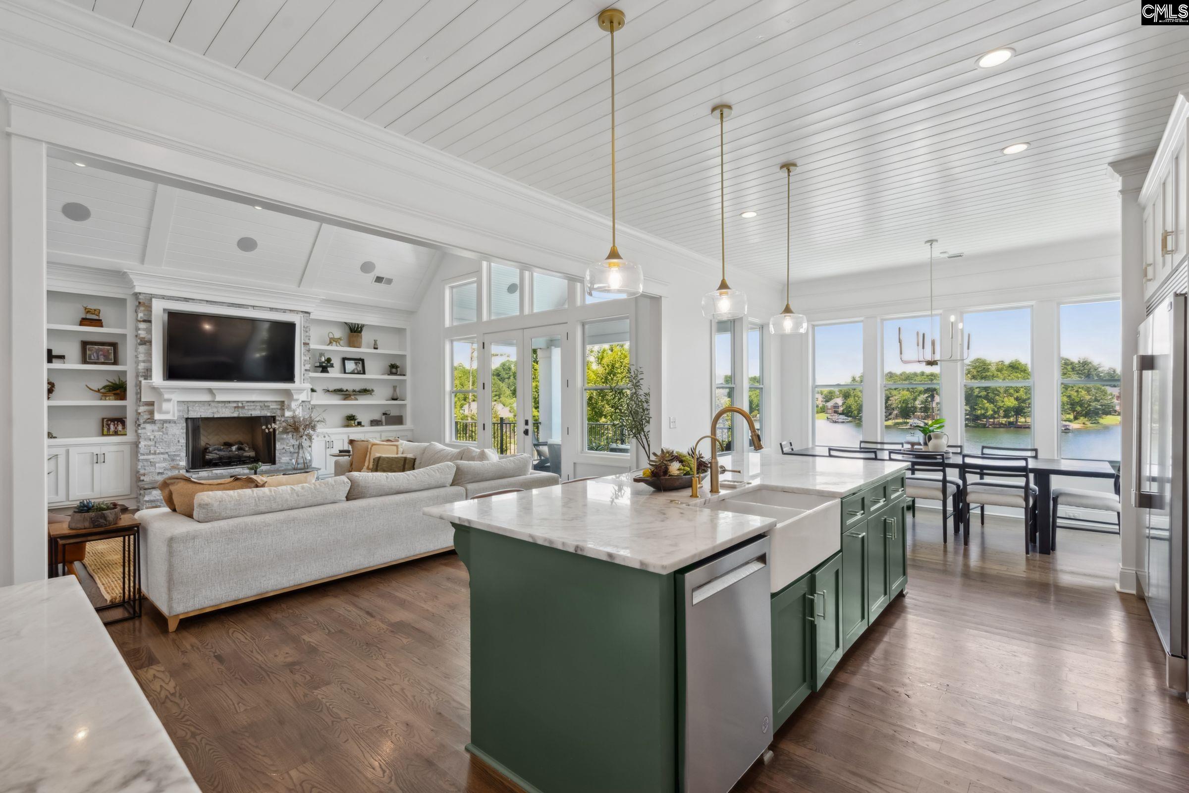 249 Pointe Overlook Drive