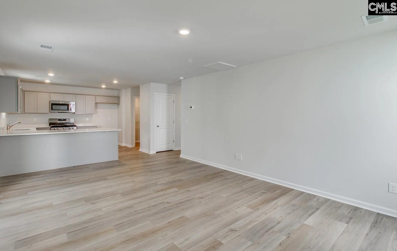 3075 Hallsdale Drive