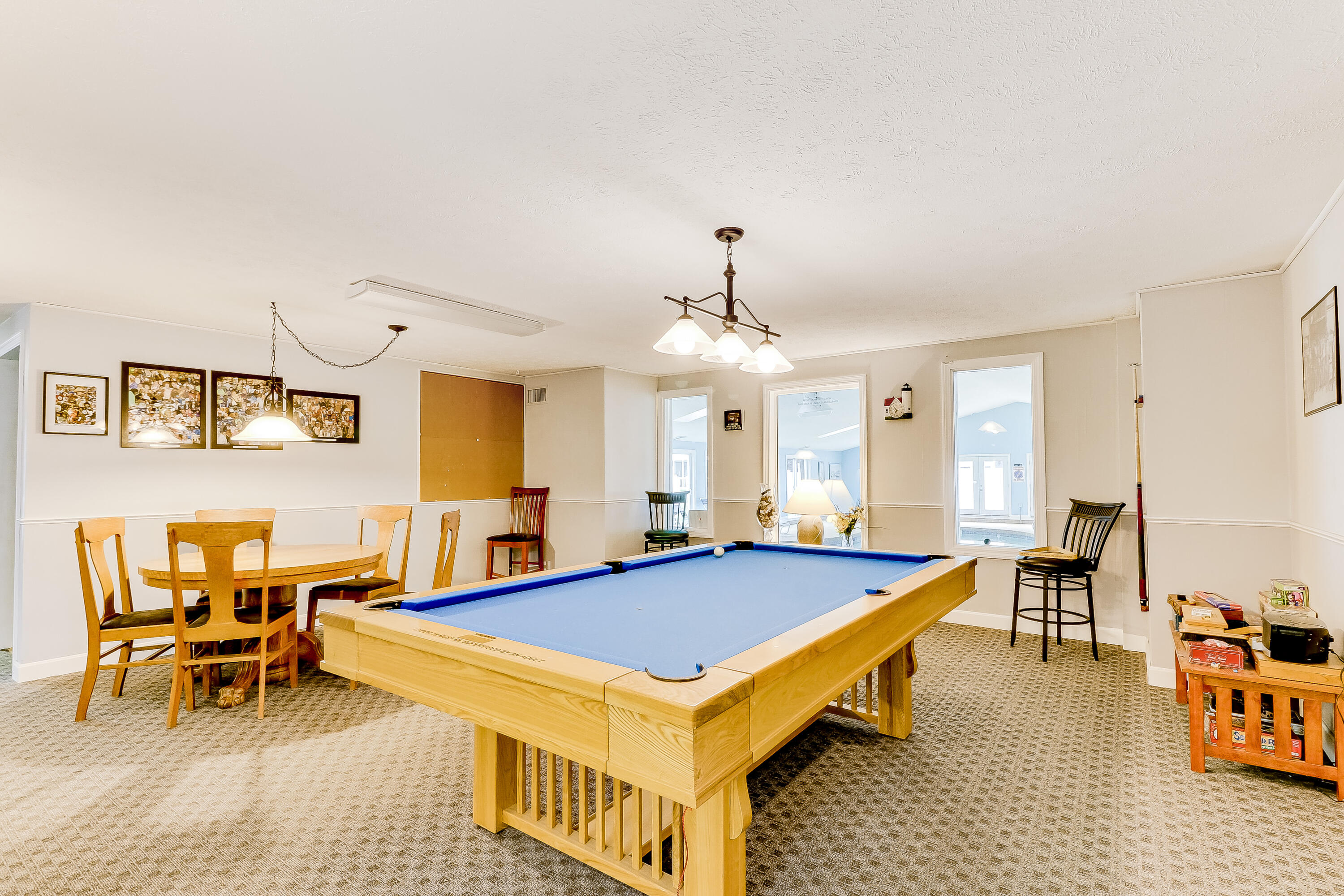 1762 Post Road, 130