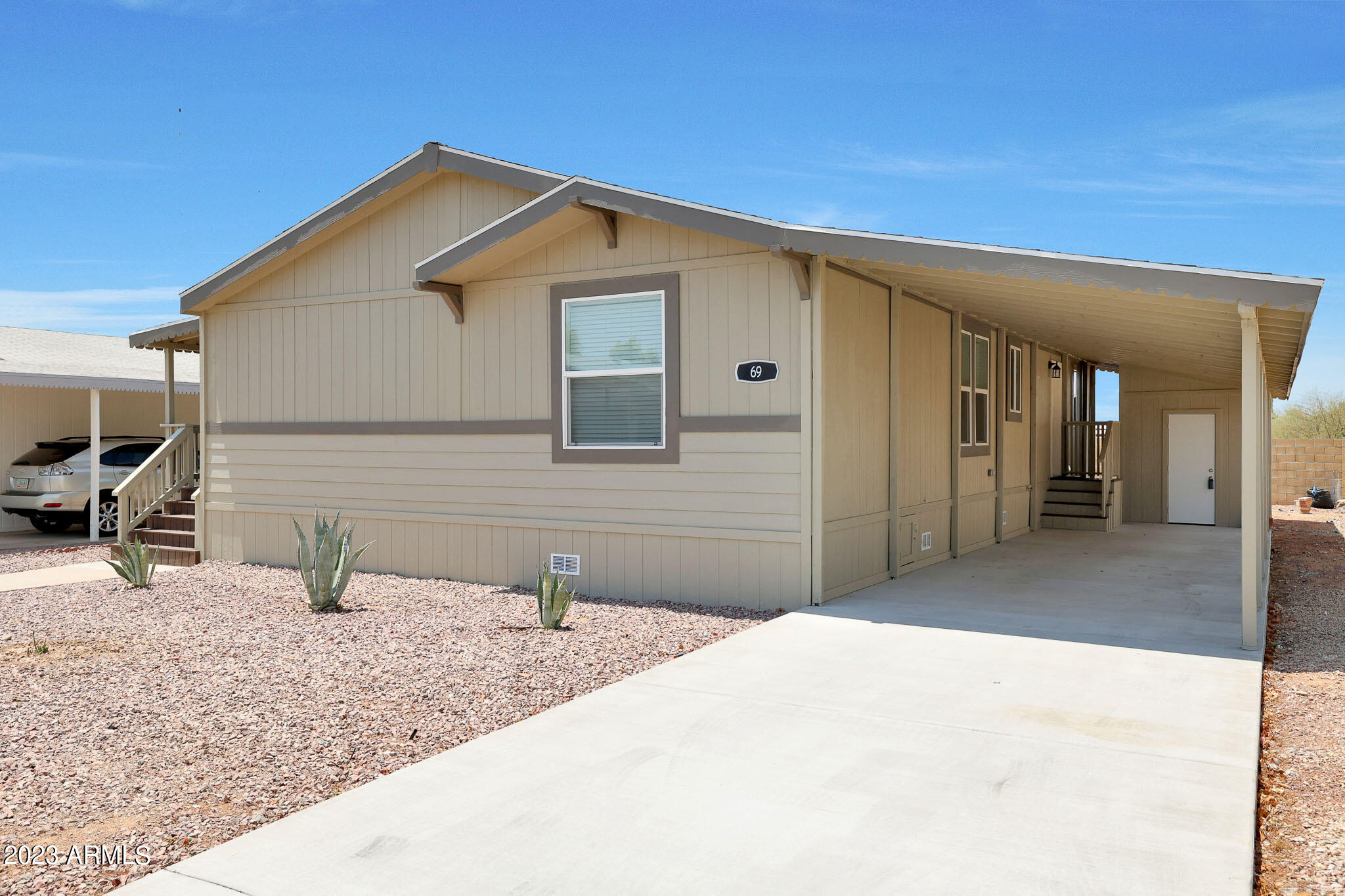 3901 E PINNACLE PEAK Road, #69